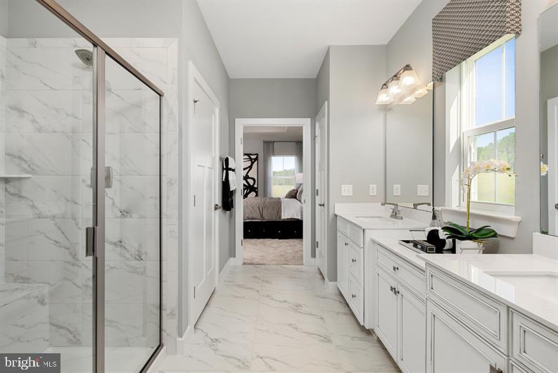 TWO RIVERS - Residential