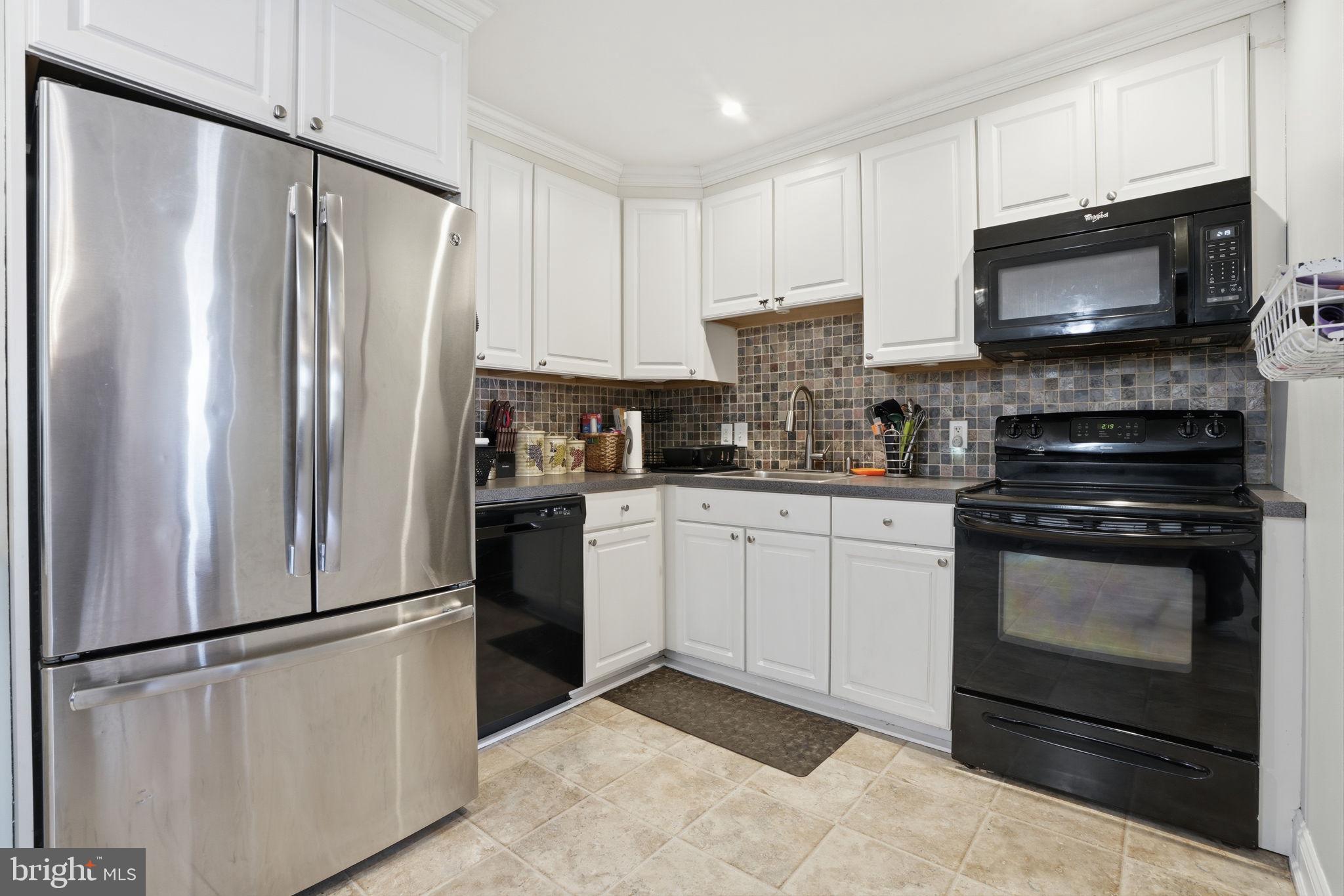 THE PINES - Residential