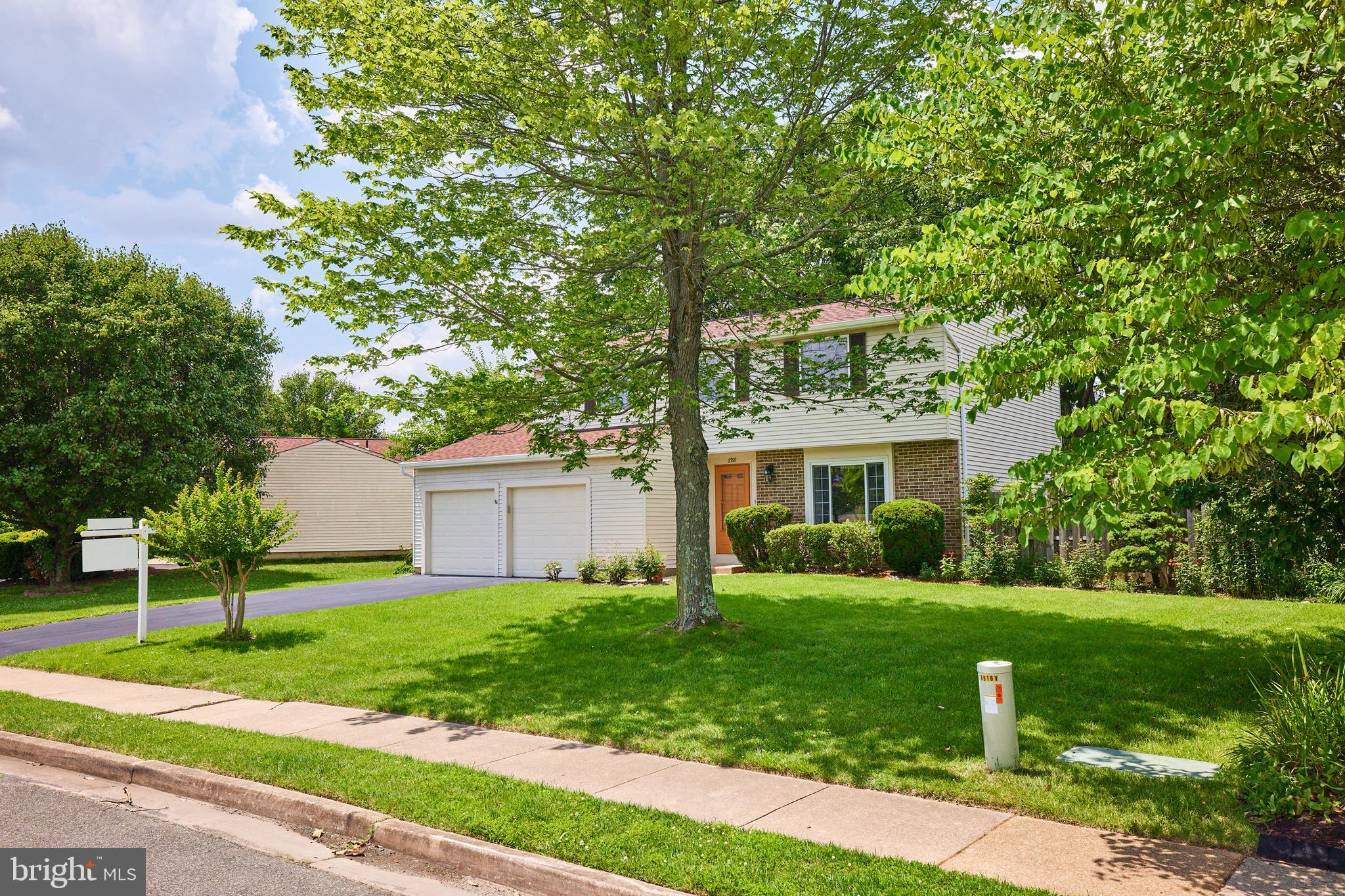 STONEYBROOKE - Residential