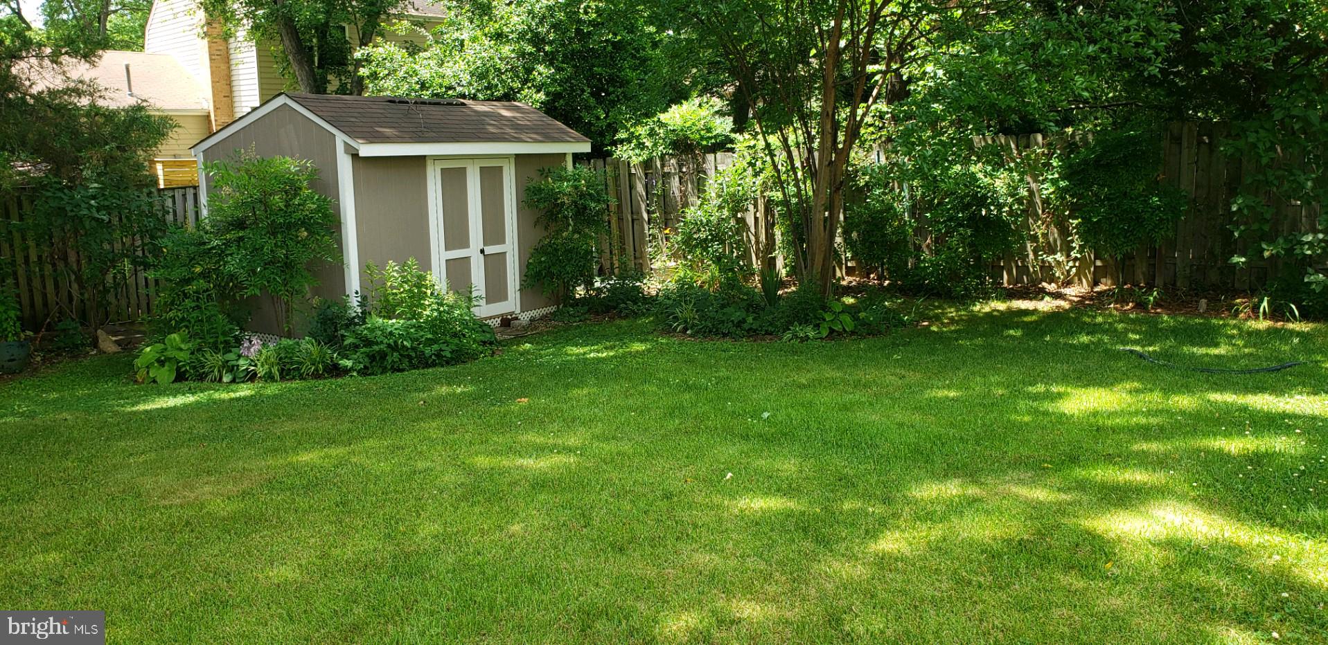 STONEYBROOKE - Residential