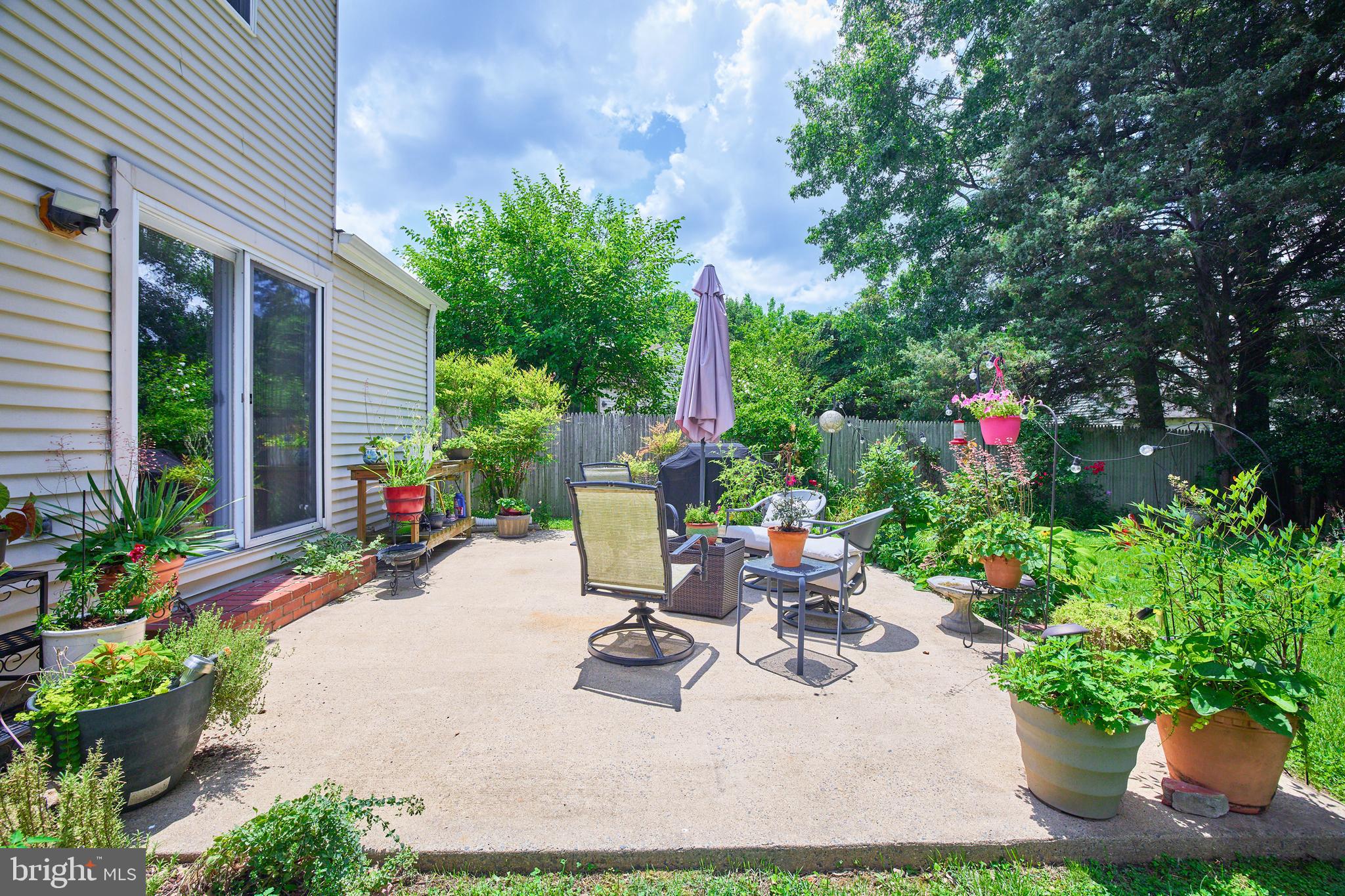 STONEYBROOKE - Residential