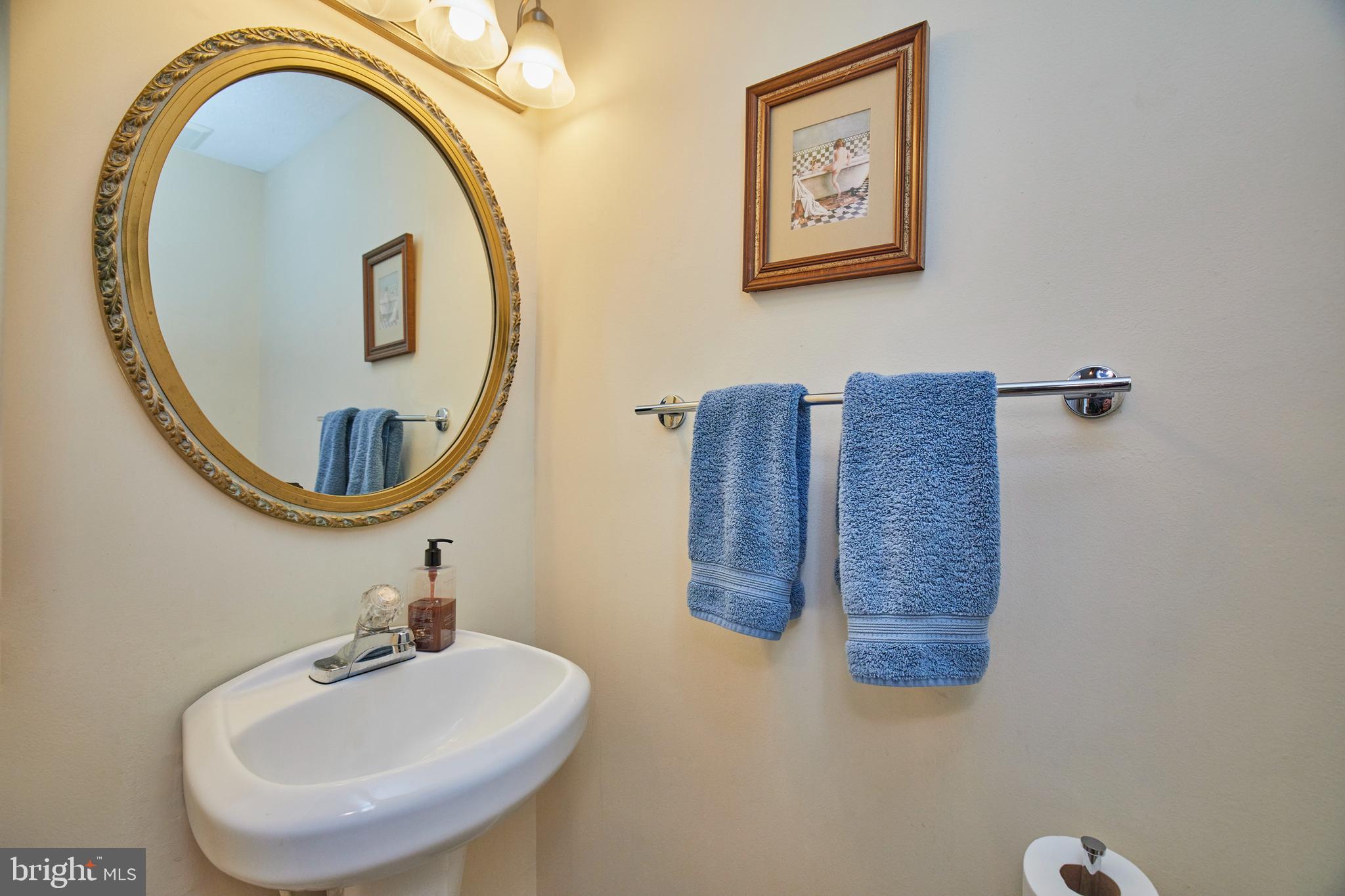 STONEYBROOKE - Residential