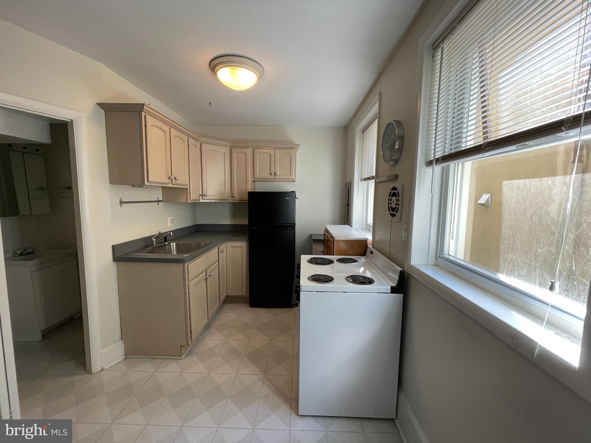 790 S FRONT STREET REAR 3