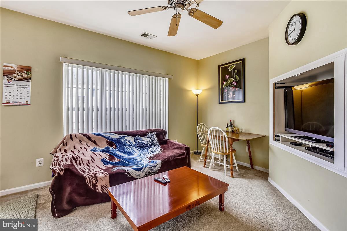 42223 TERRAZZO TERRACE
