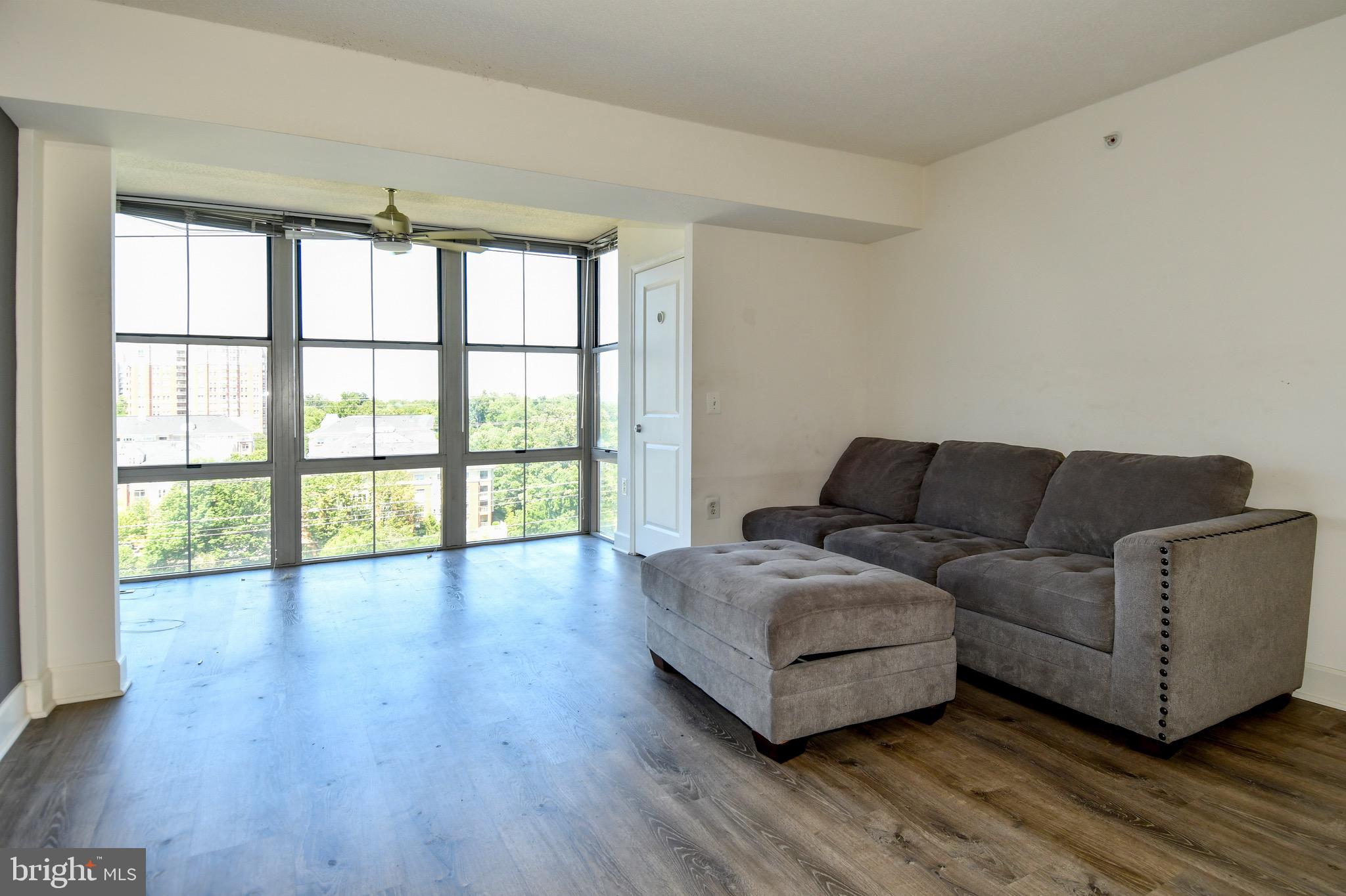 11800 SUNSET HILLS ROAD 1024