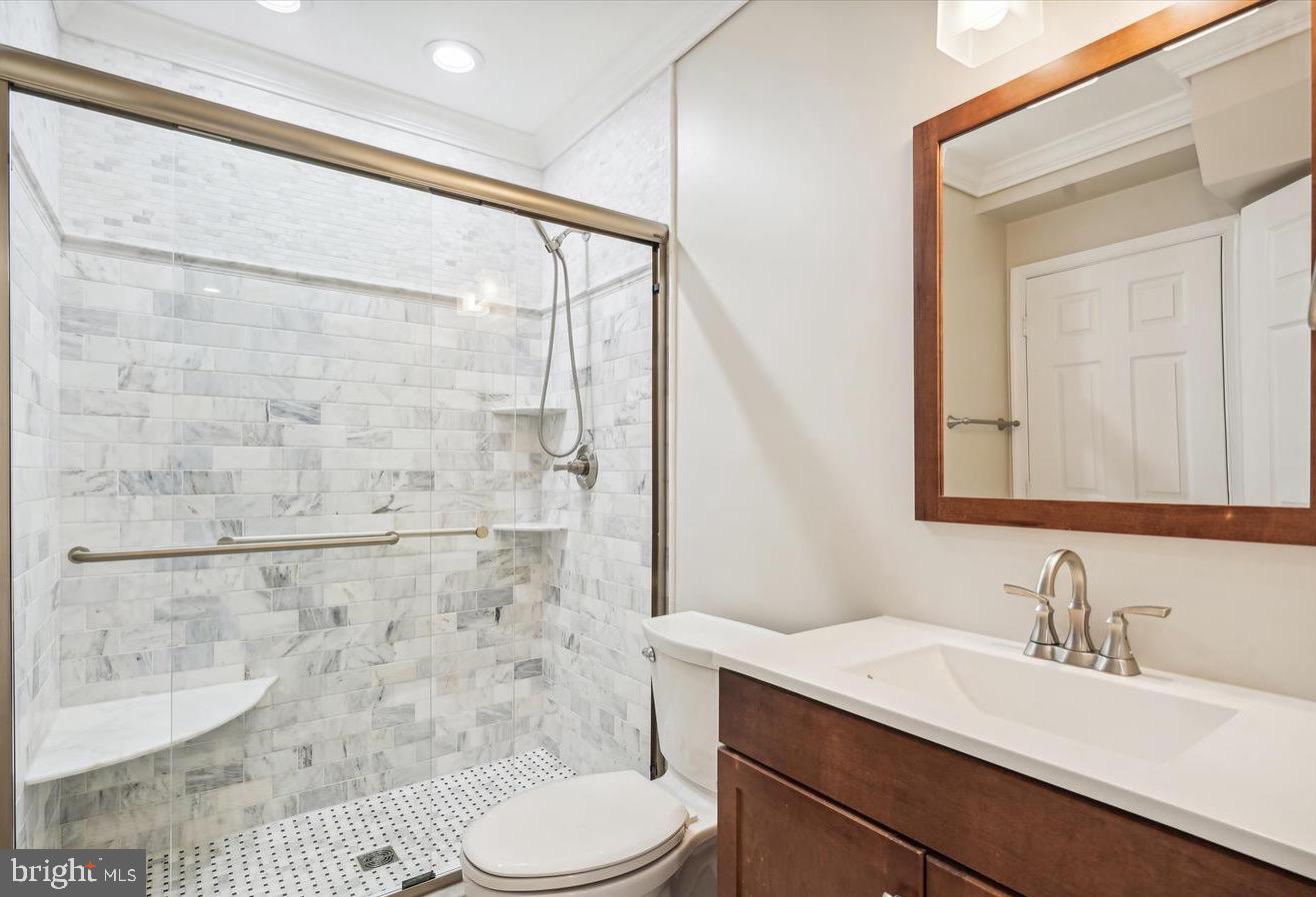 BALDWIN GROVE - Residential