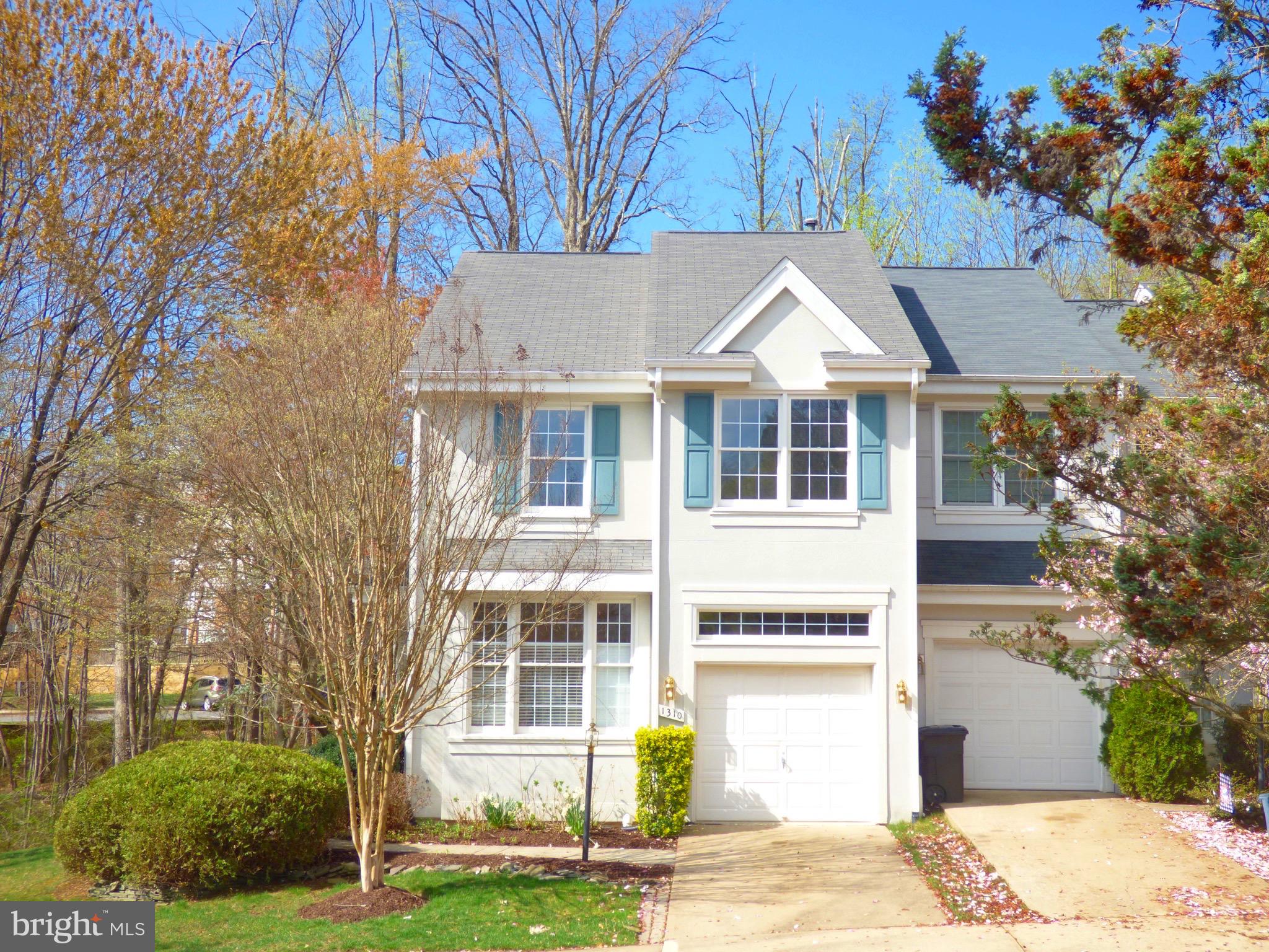 BALDWIN GROVE - Residential