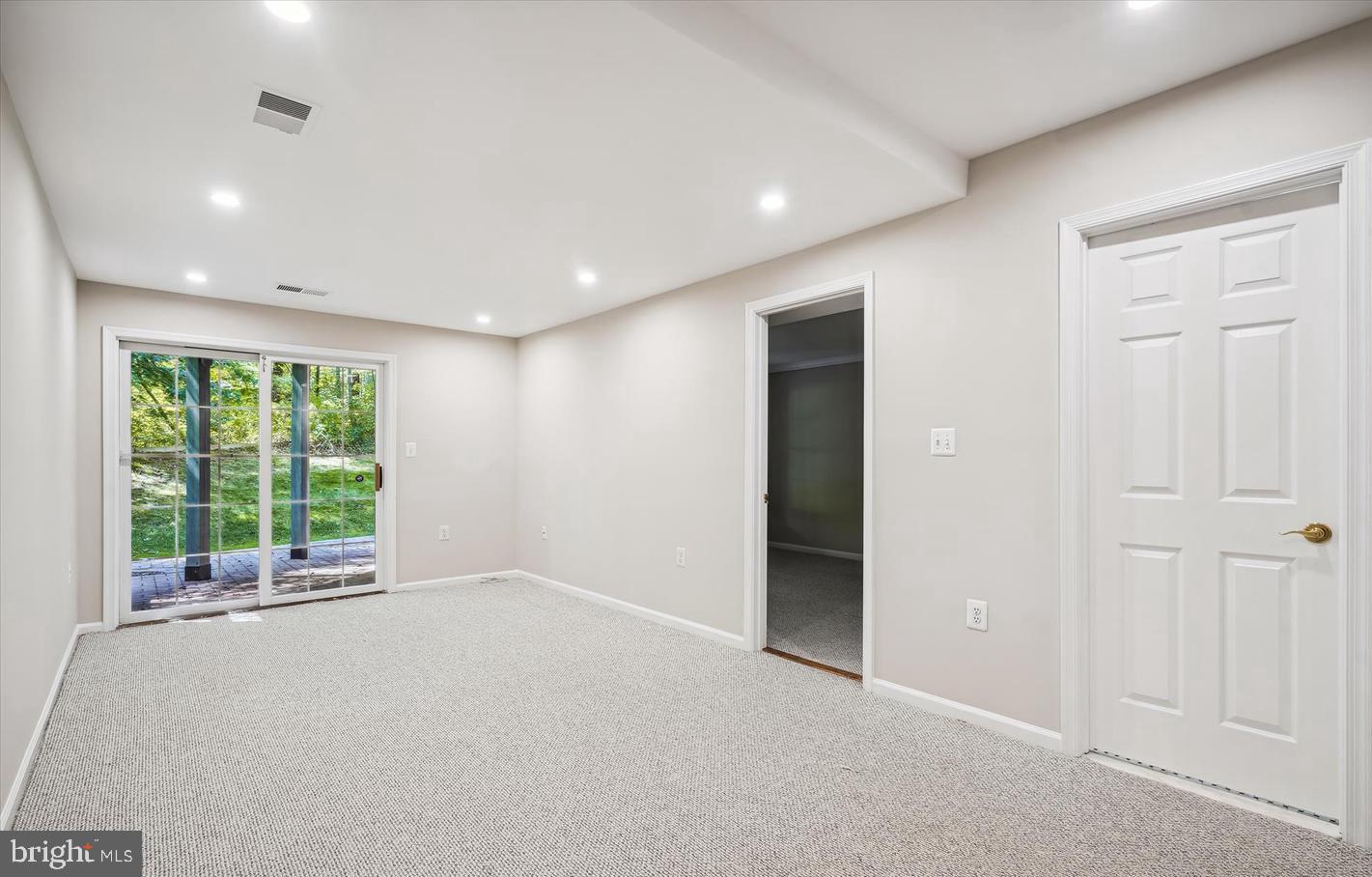 BALDWIN GROVE - Residential