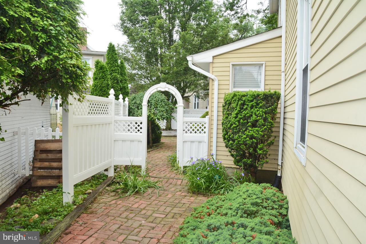 MOUNT JOY BOROUGH - Residential