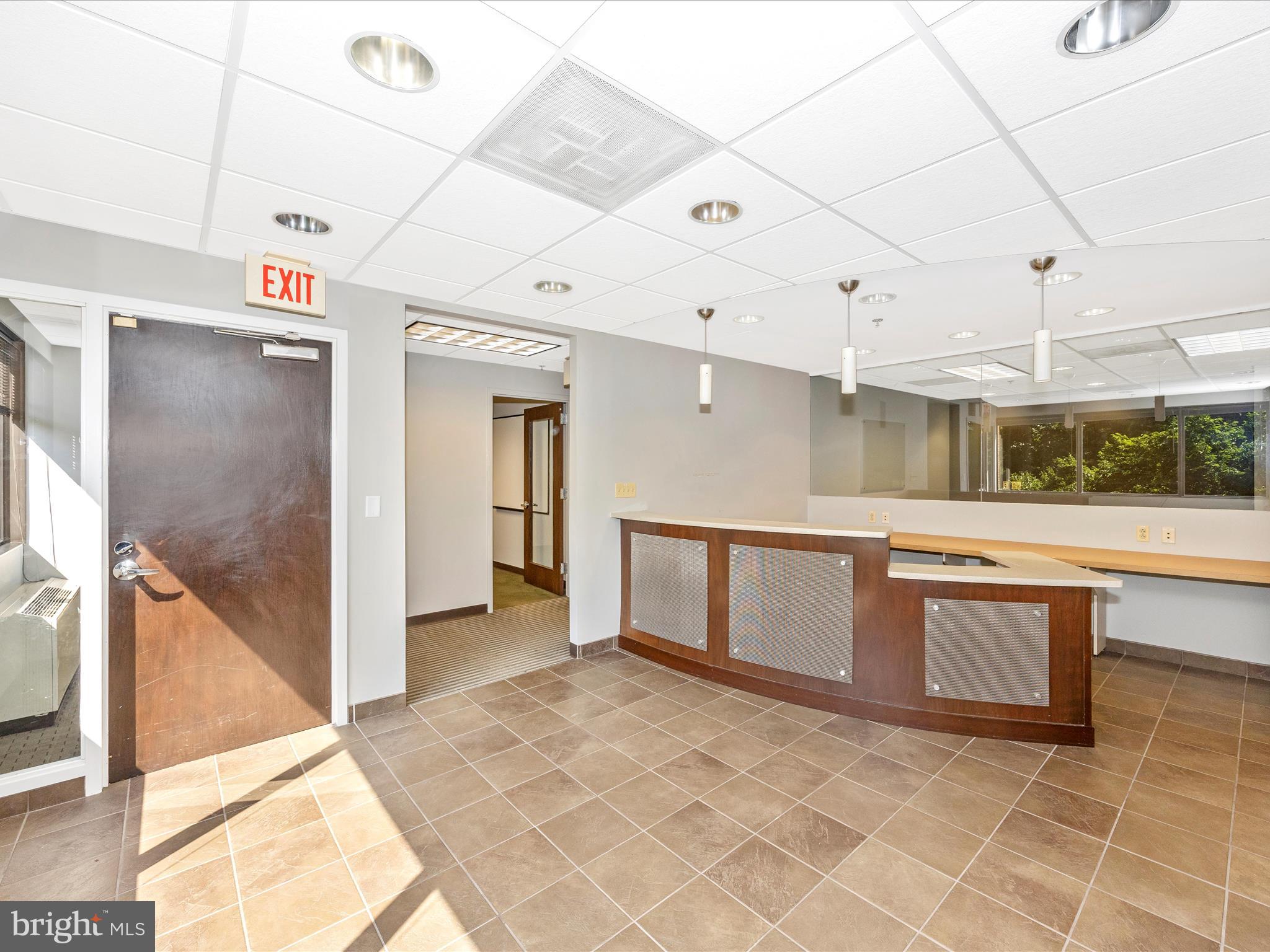 3200 TOWER OAKS BOULEVARD 4AII