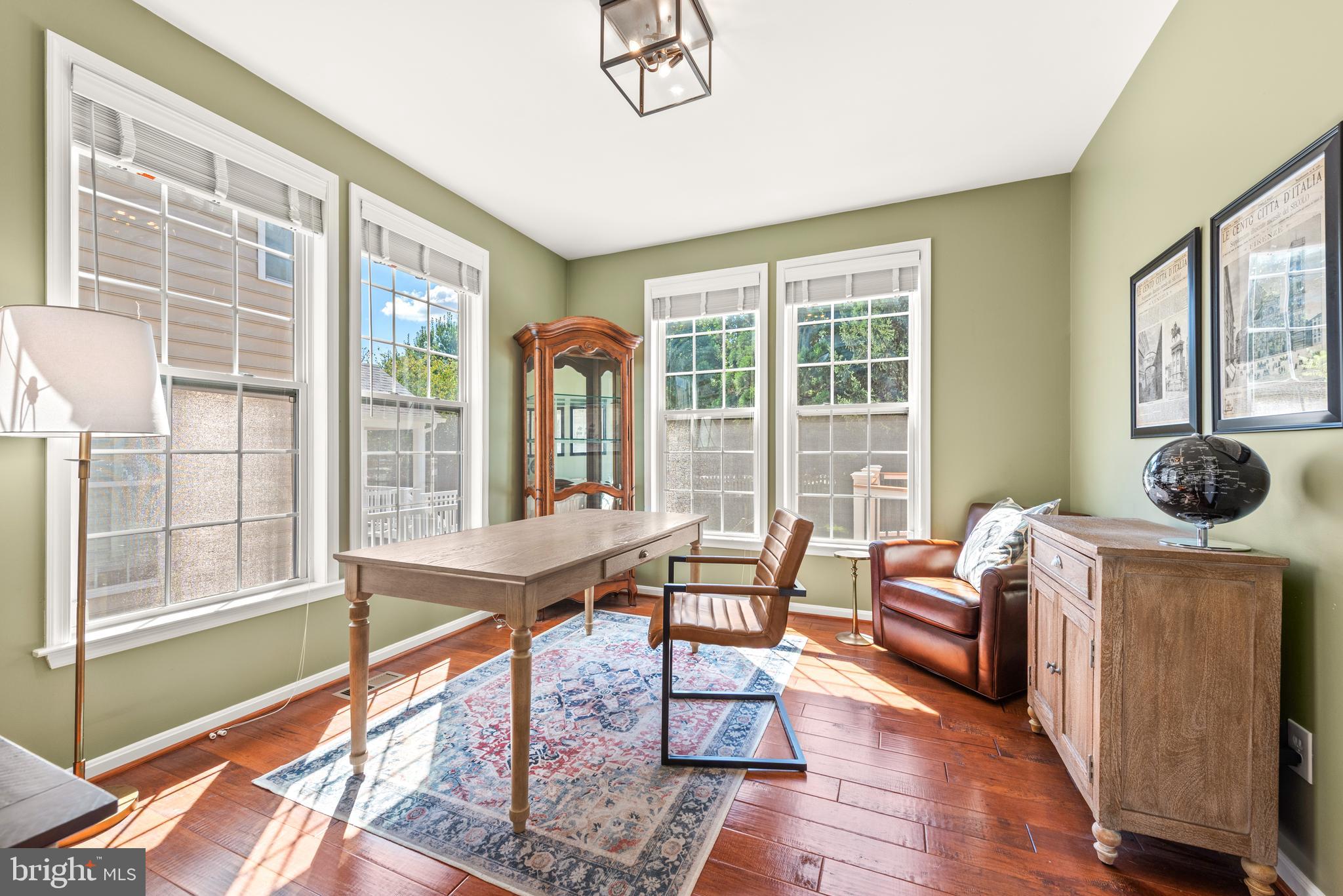 BROADLANDS SOUTH - Residential