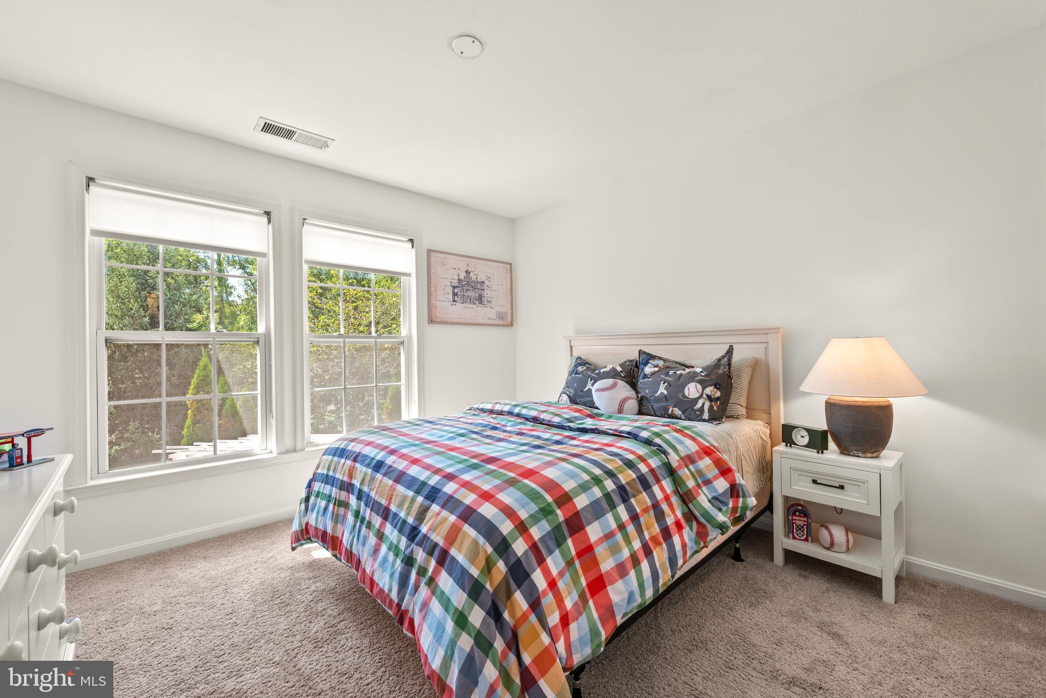 BROADLANDS SOUTH - Residential