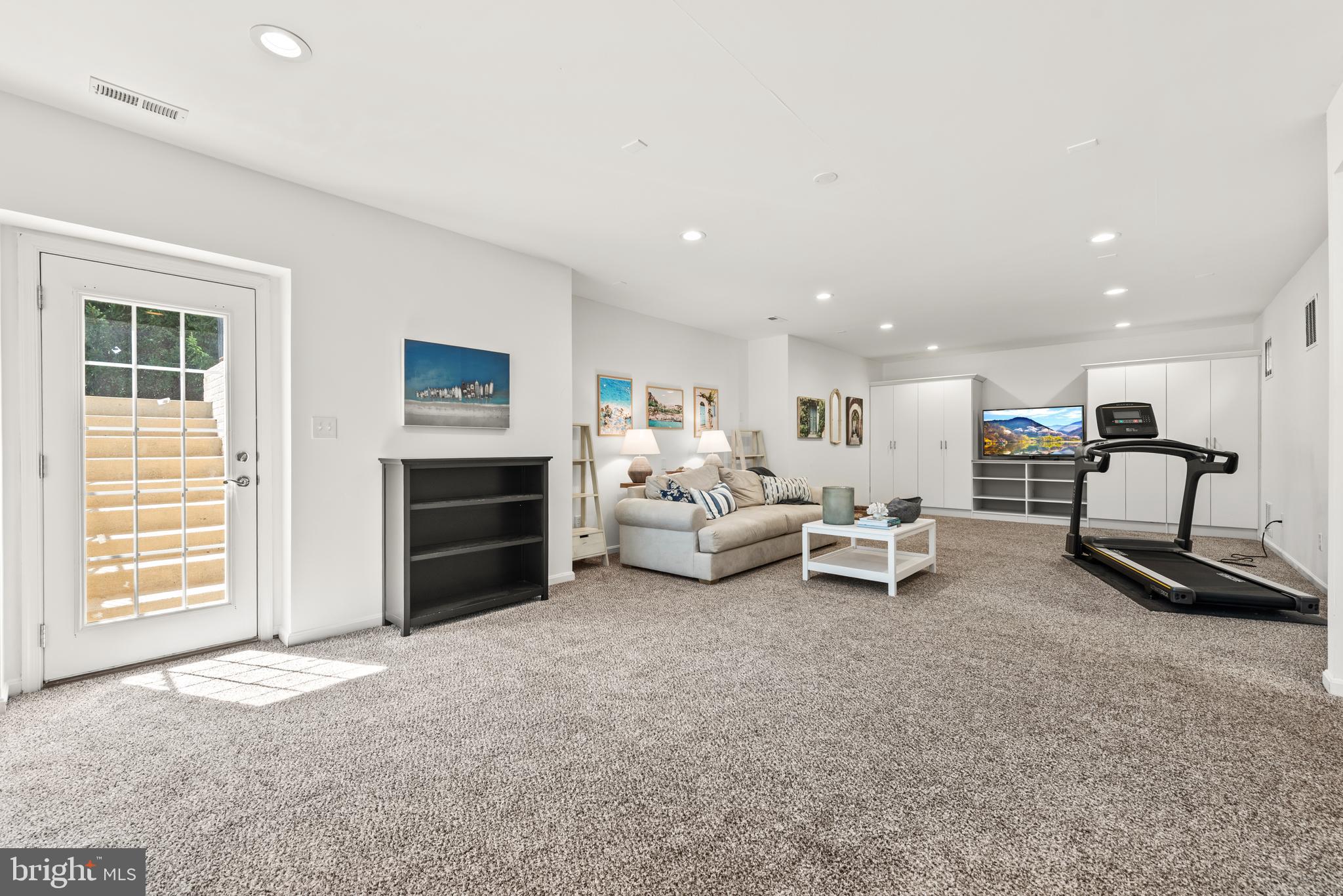 BROADLANDS SOUTH - Residential