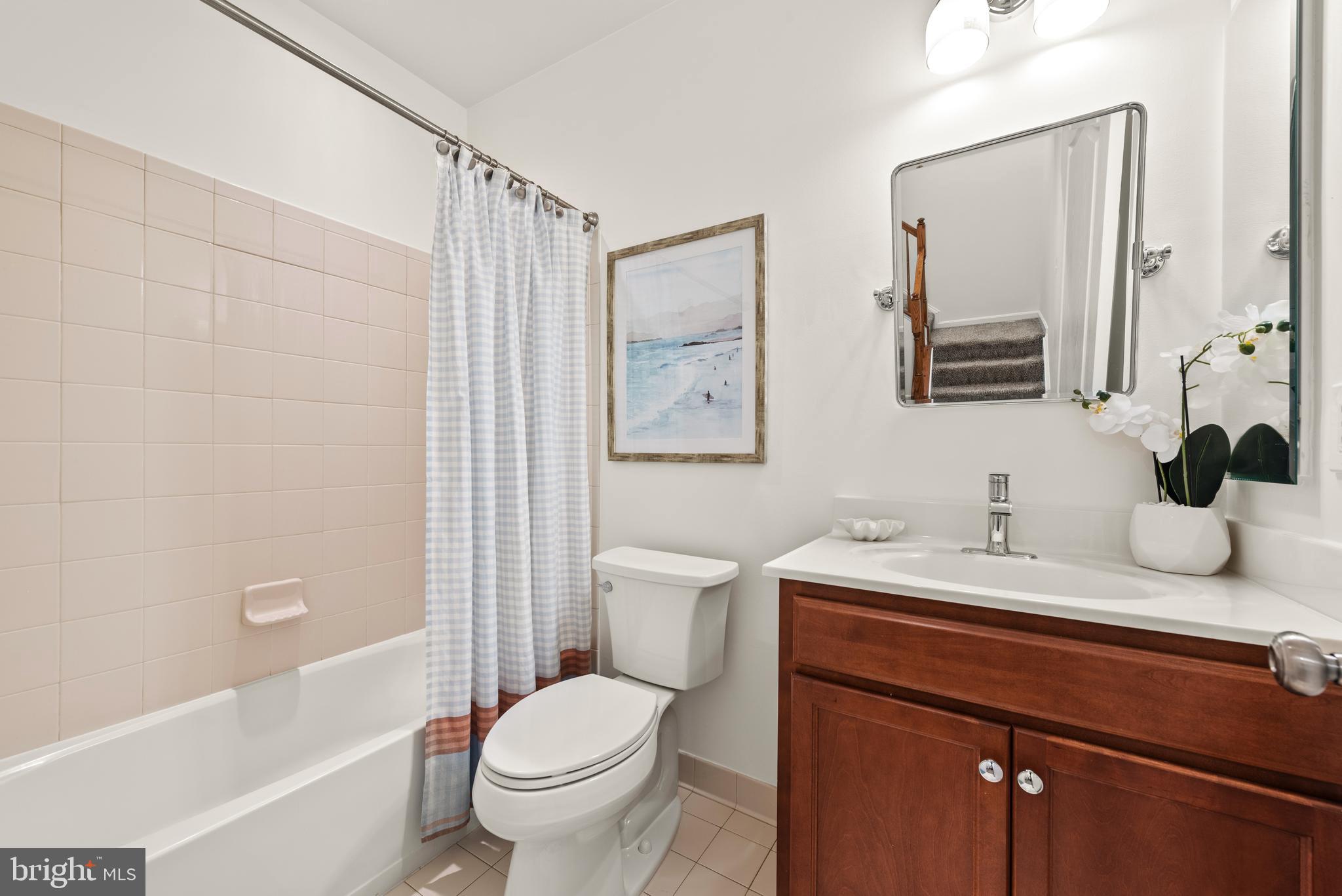 BROADLANDS SOUTH - Residential