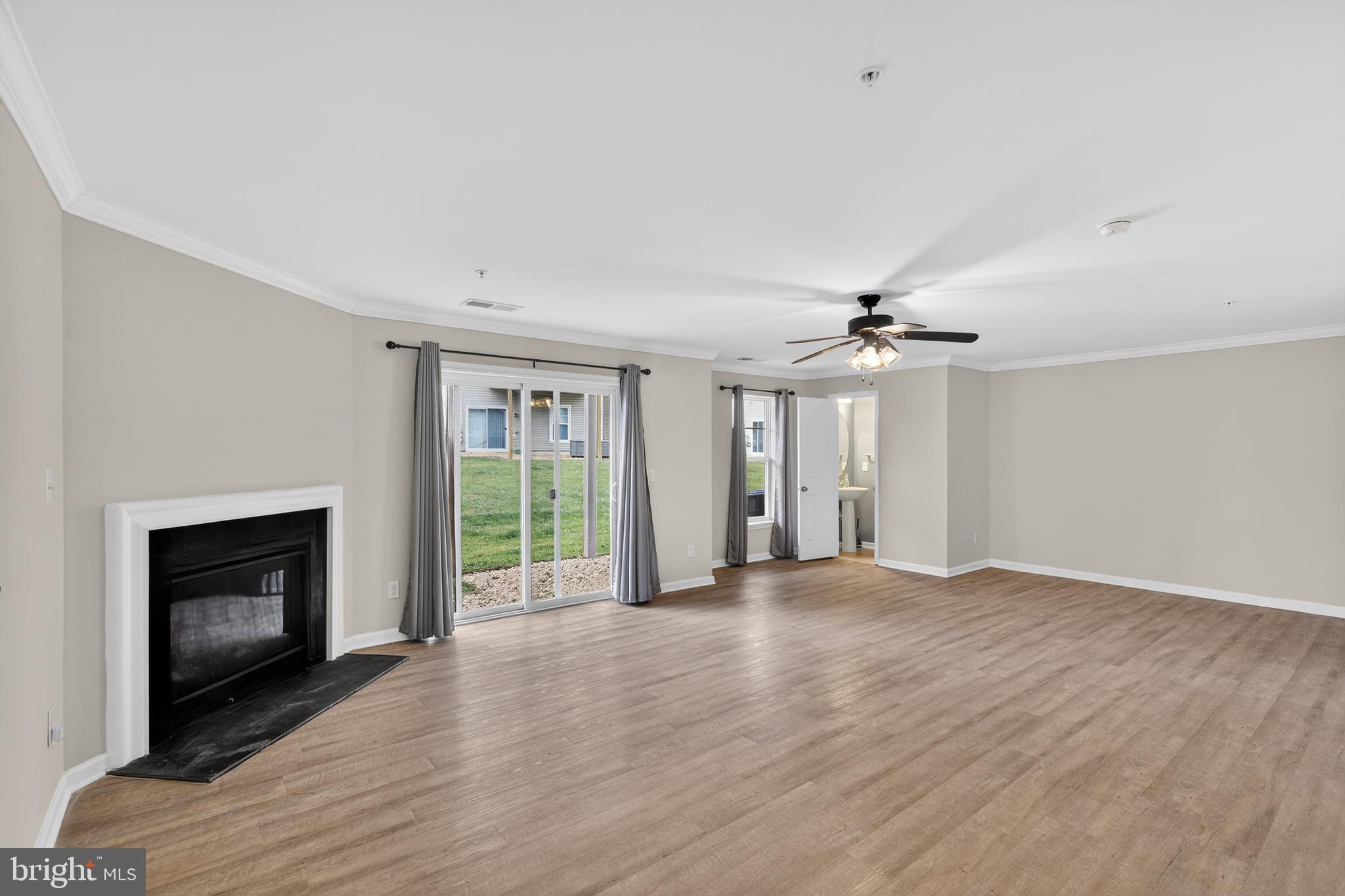 EAST GATE 3 CONDOMINIUM - Residential