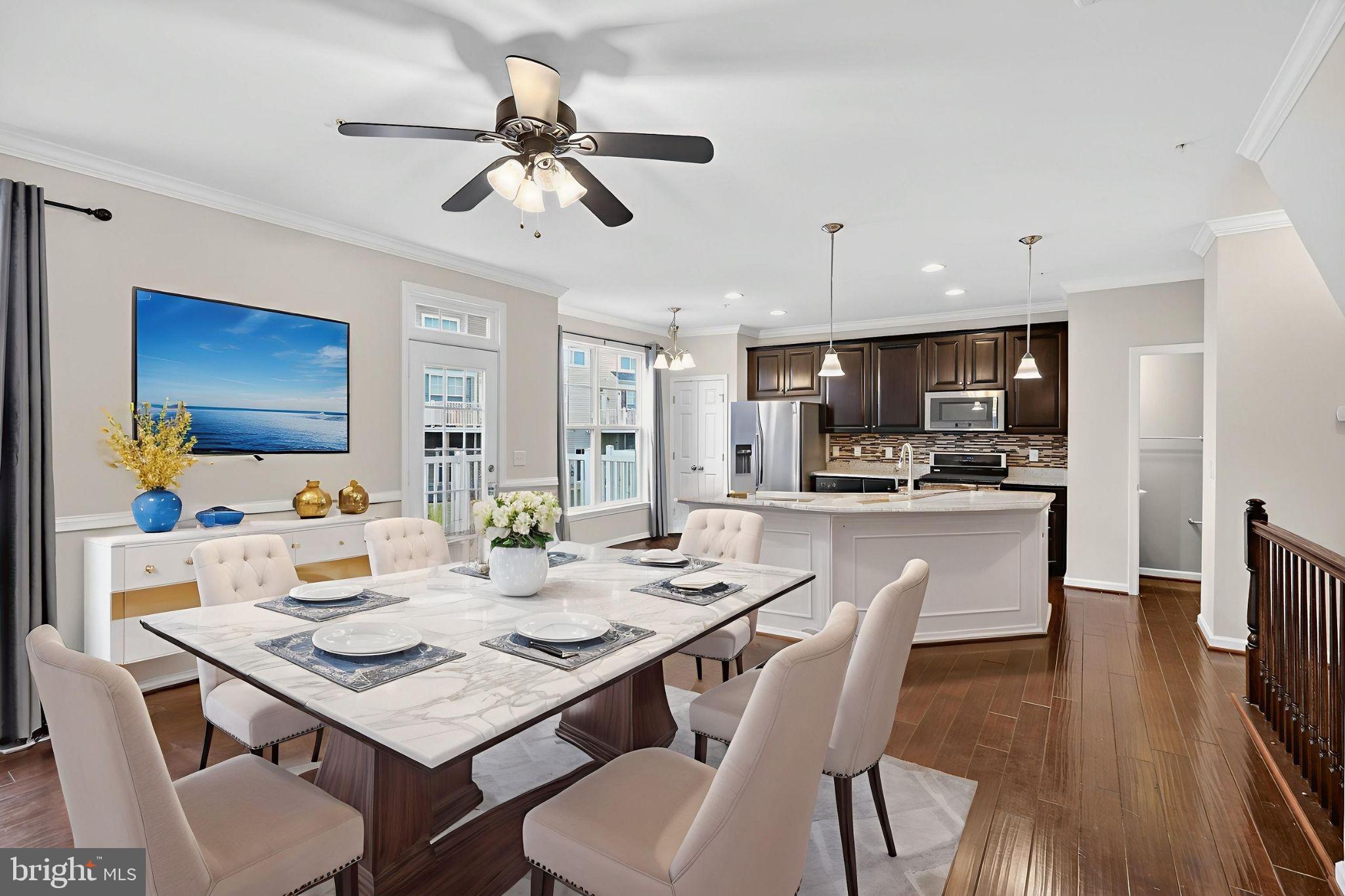 EAST GATE 3 CONDOMINIUM - Residential