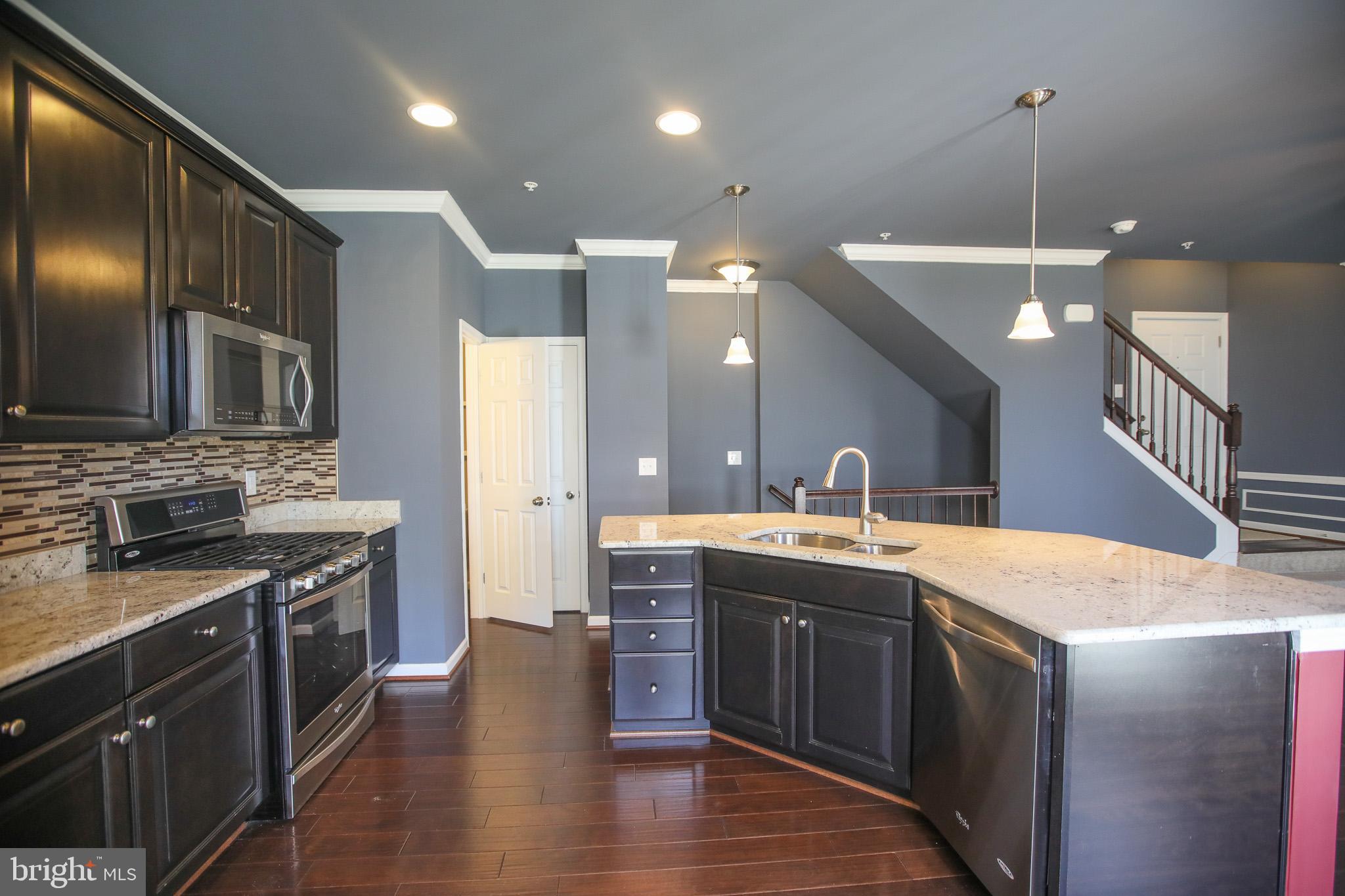 EAST GATE 3 CONDOMINIUM - Residential