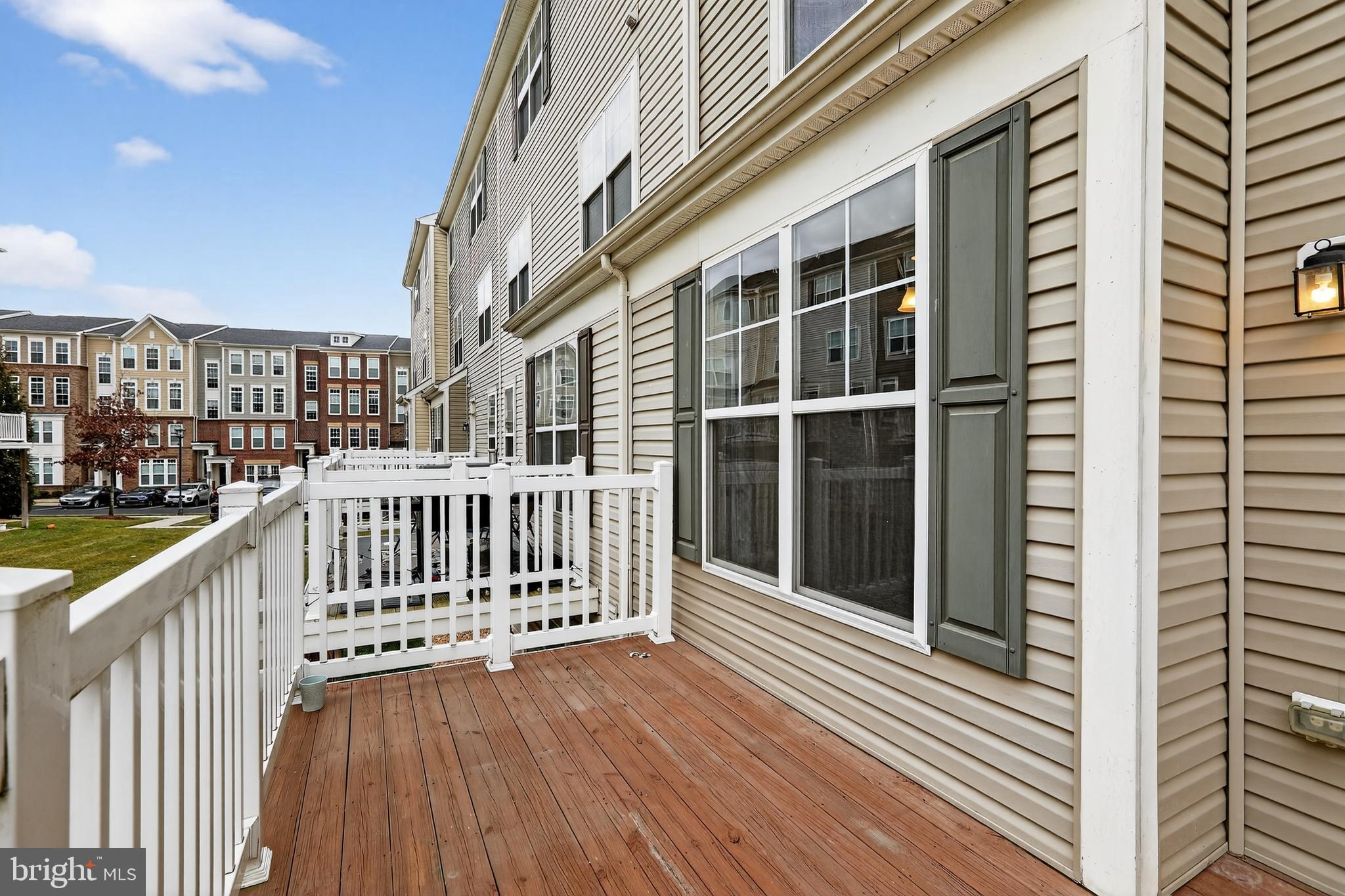 EAST GATE 3 CONDOMINIUM - Residential