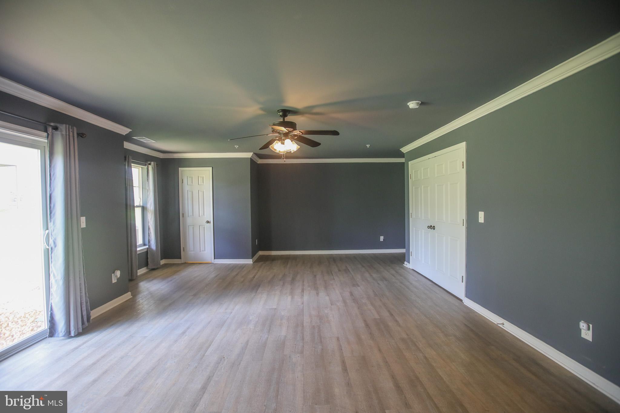 EAST GATE 3 CONDOMINIUM - Residential