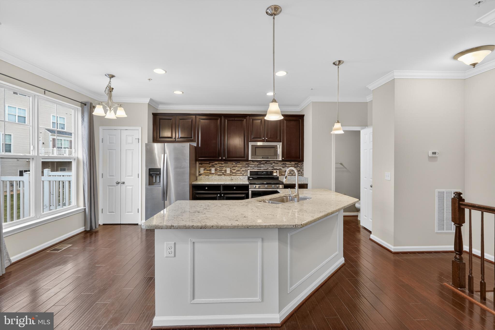 EAST GATE 3 CONDOMINIUM - Residential