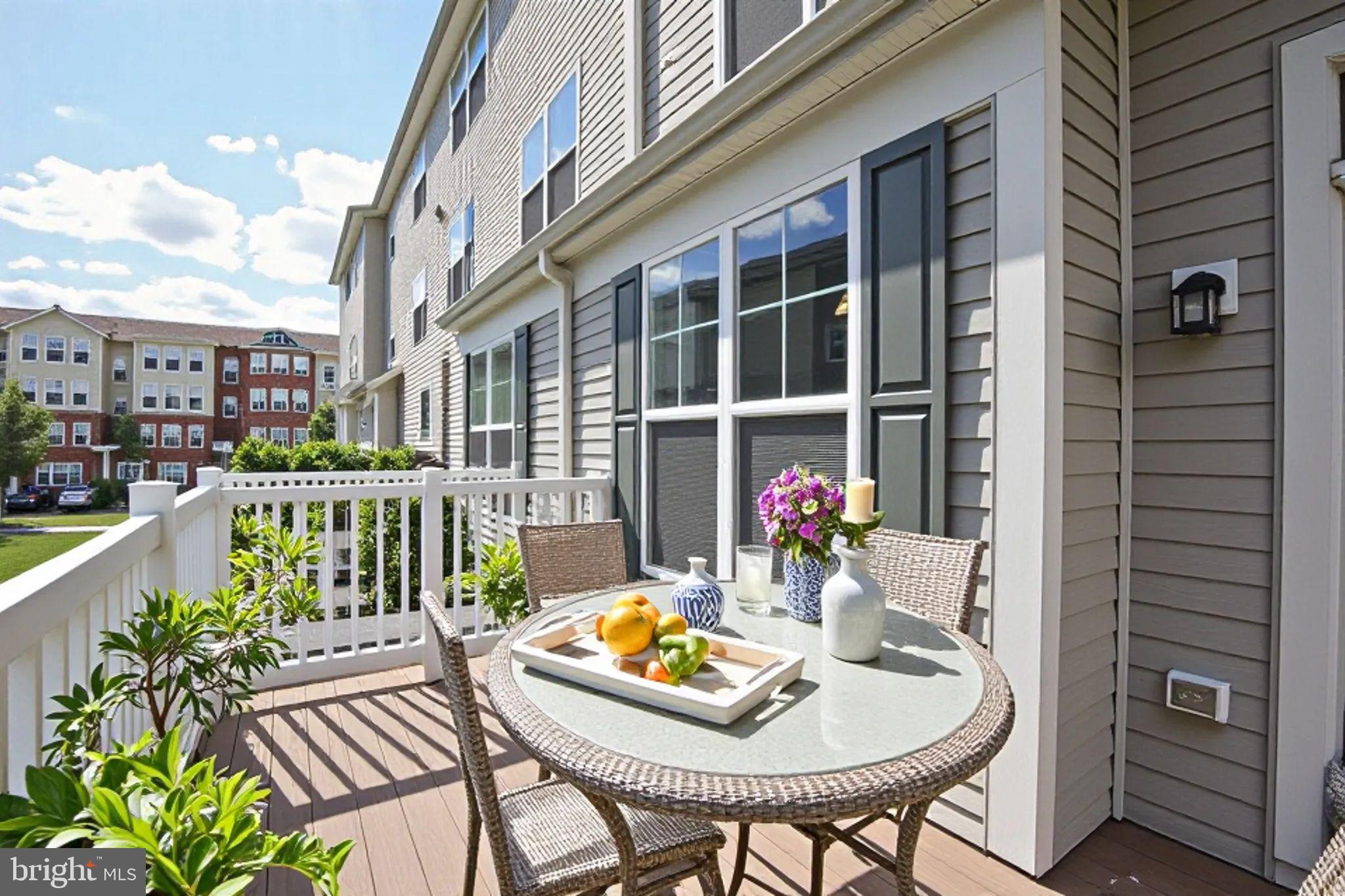 EAST GATE 3 CONDOMINIUM - Residential