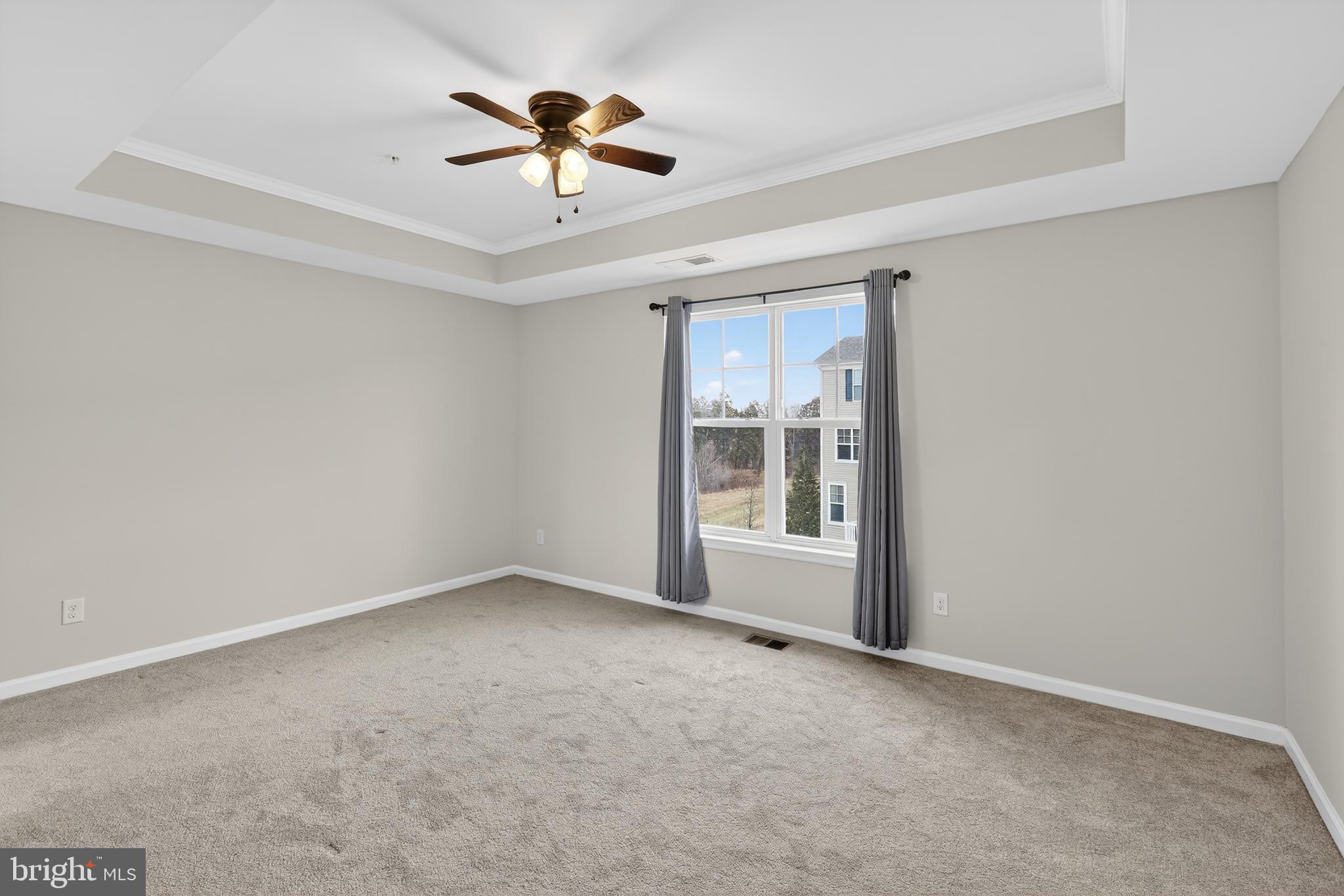 EAST GATE 3 CONDOMINIUM - Residential