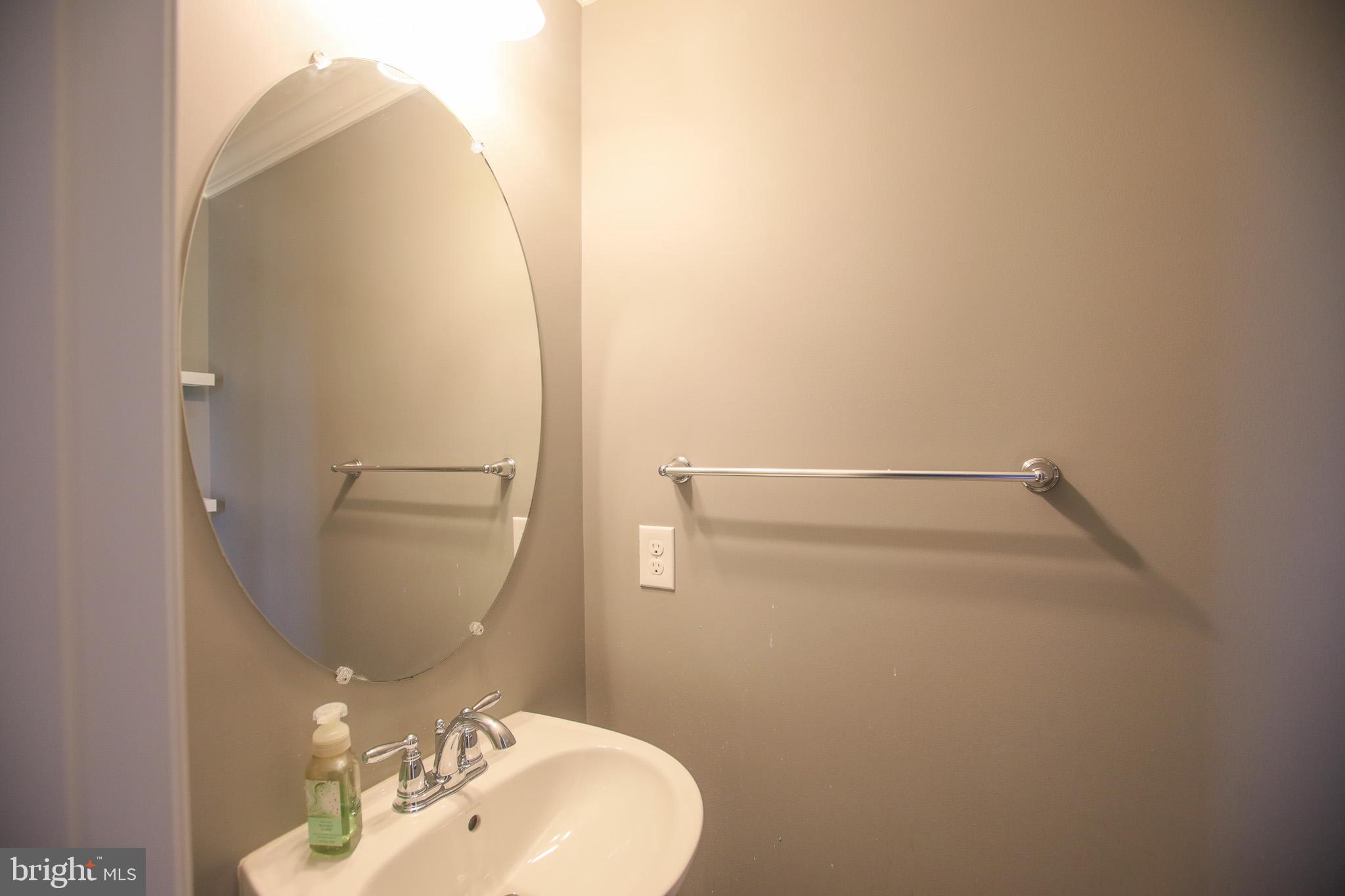 EAST GATE 3 CONDOMINIUM - Residential