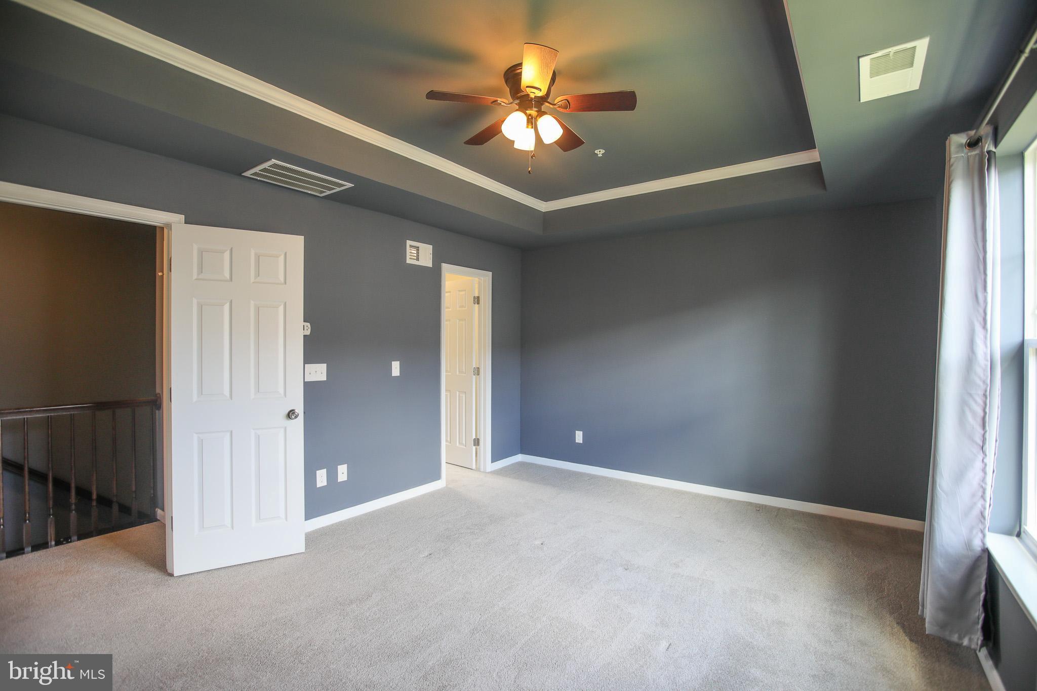 EAST GATE 3 CONDOMINIUM - Residential