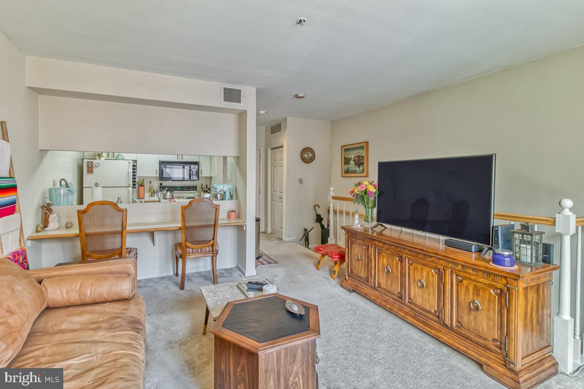 FELLS POINT HISTORIC DISTRICT - Residential