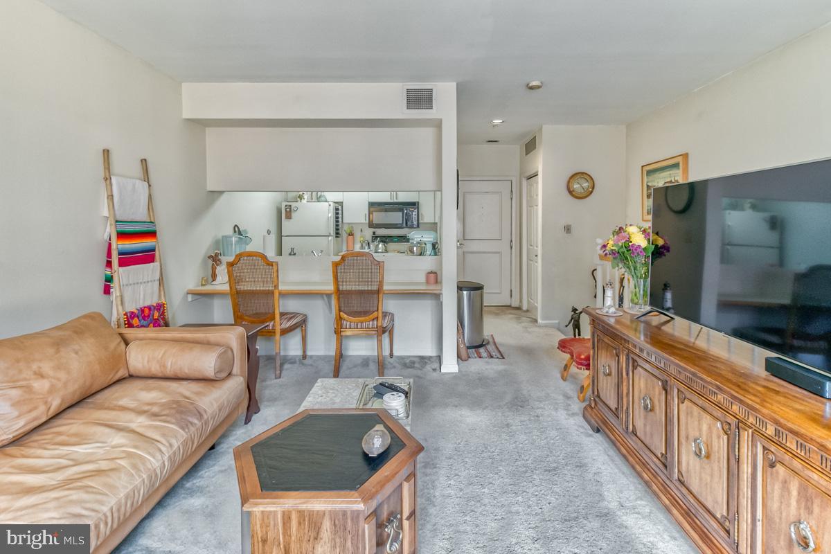 FELLS POINT HISTORIC DISTRICT - Residential