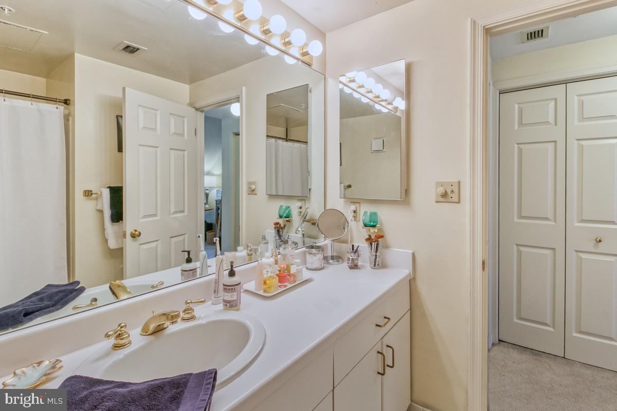 FELLS POINT HISTORIC DISTRICT - Residential