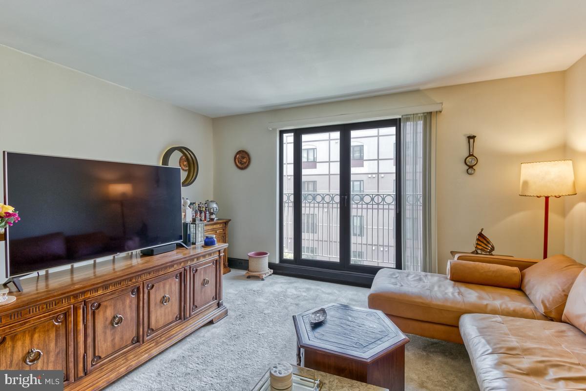 FELLS POINT HISTORIC DISTRICT - Residential