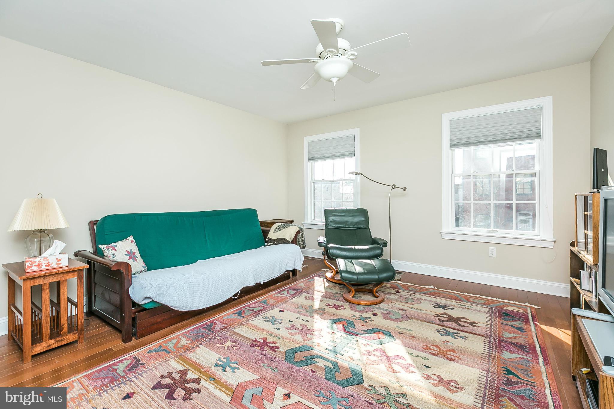 BUTCHER'S HILL - Residential