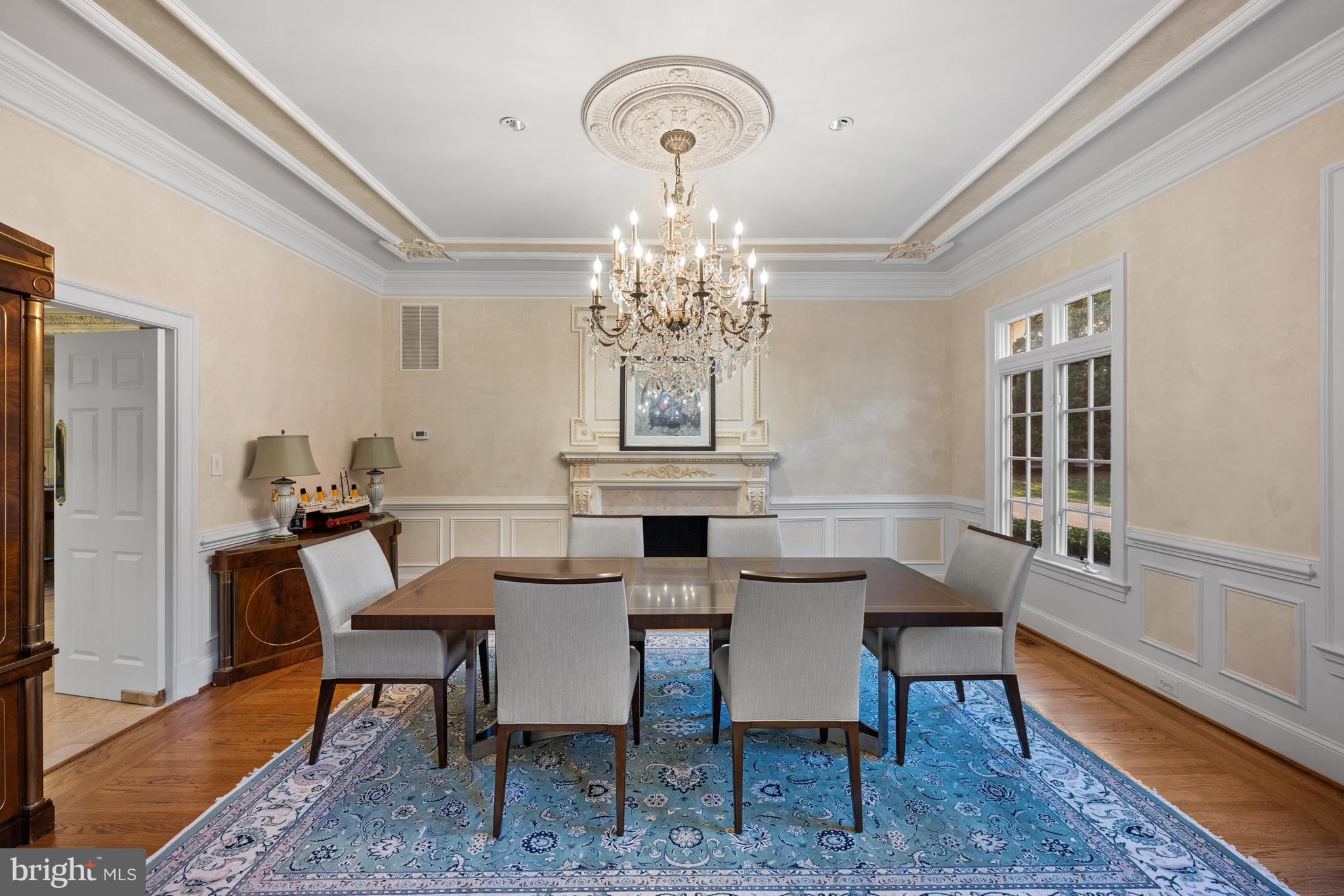 BULL RUN - Residential