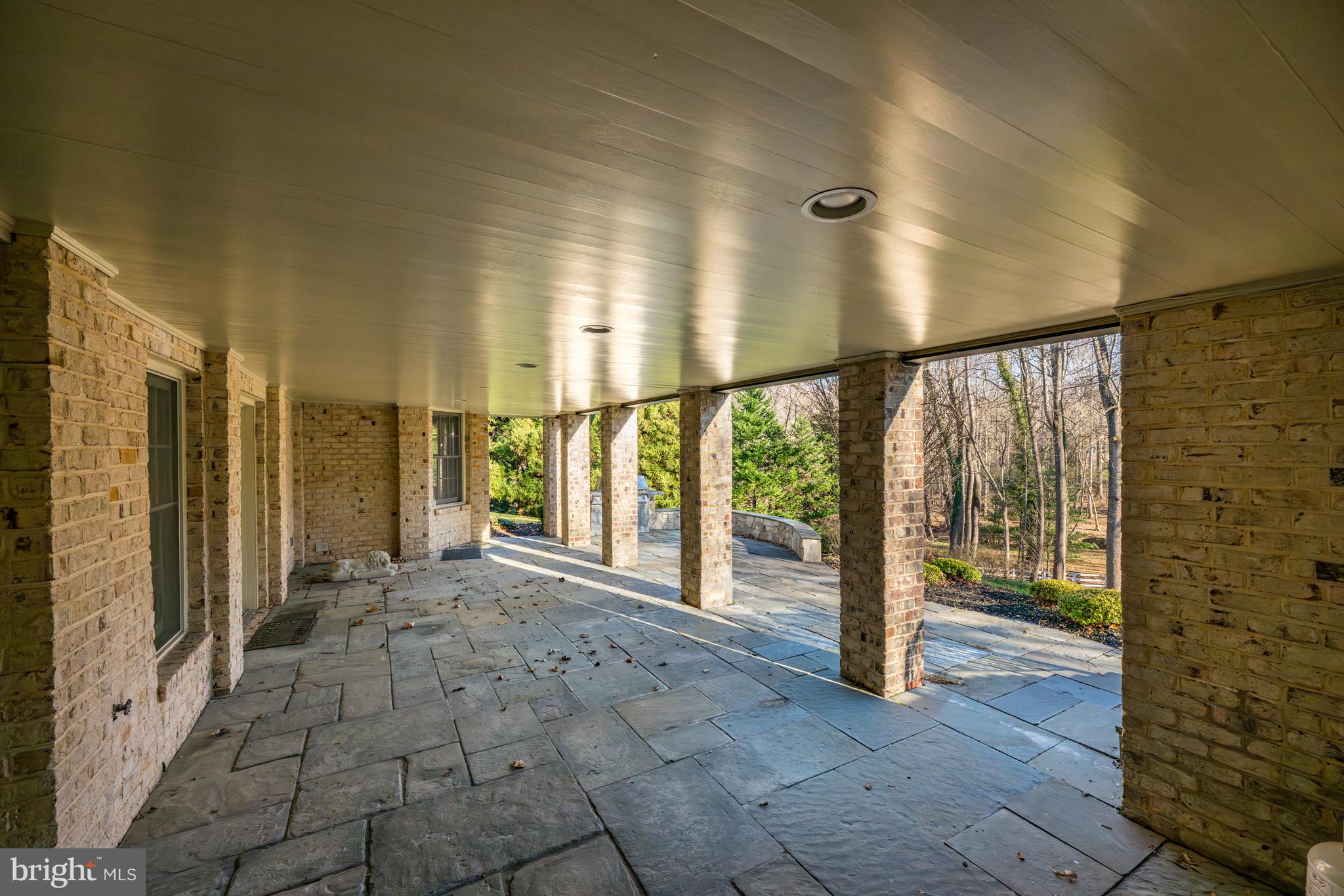 BULL RUN - Residential