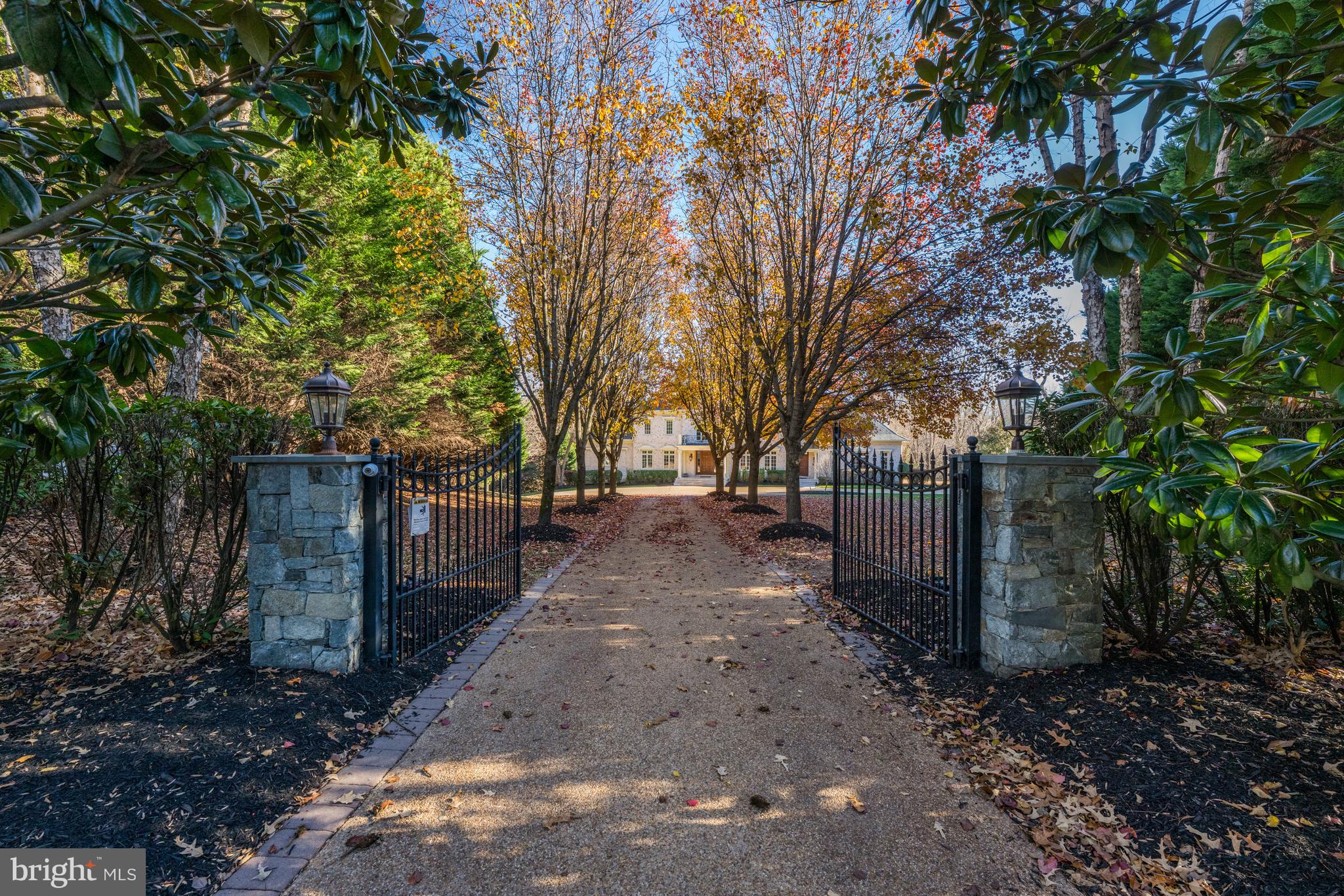 8031 GEORGETOWN PIKE