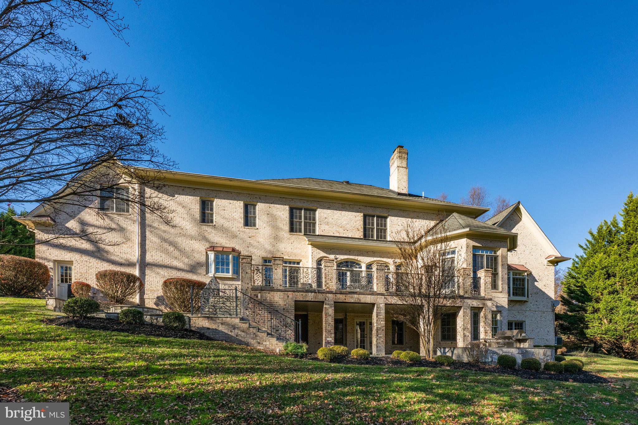 BULL RUN - Residential