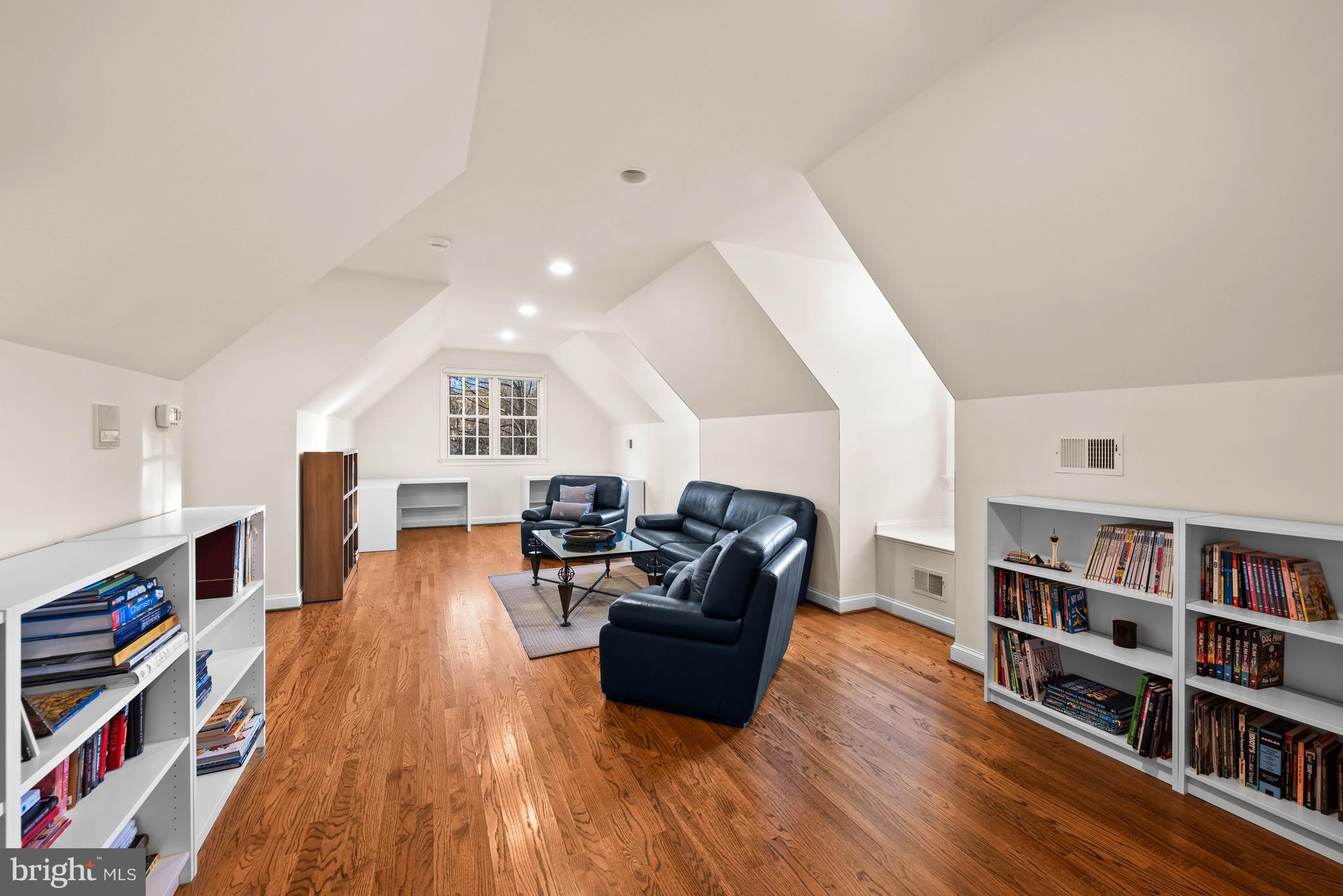 BULL RUN - Residential