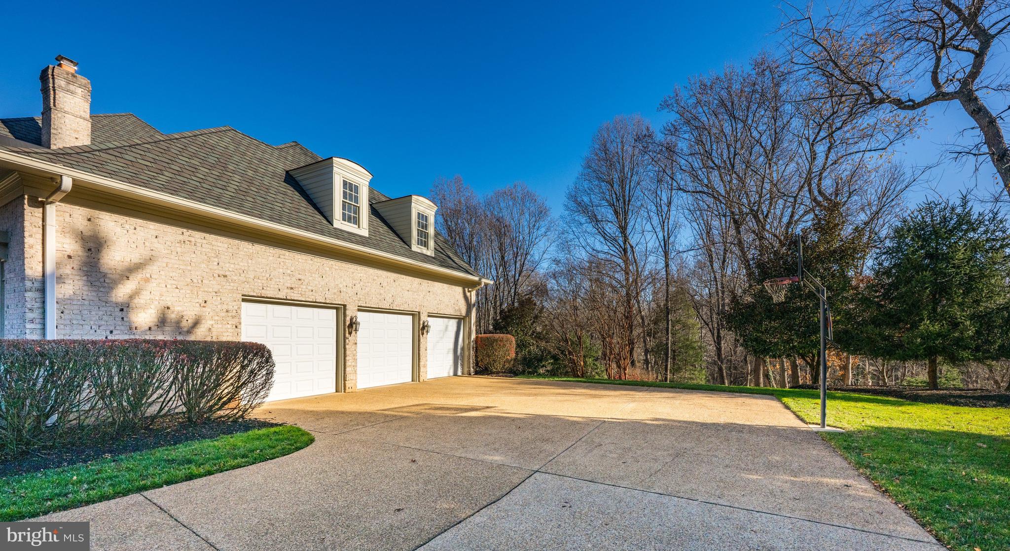 BULL RUN - Residential