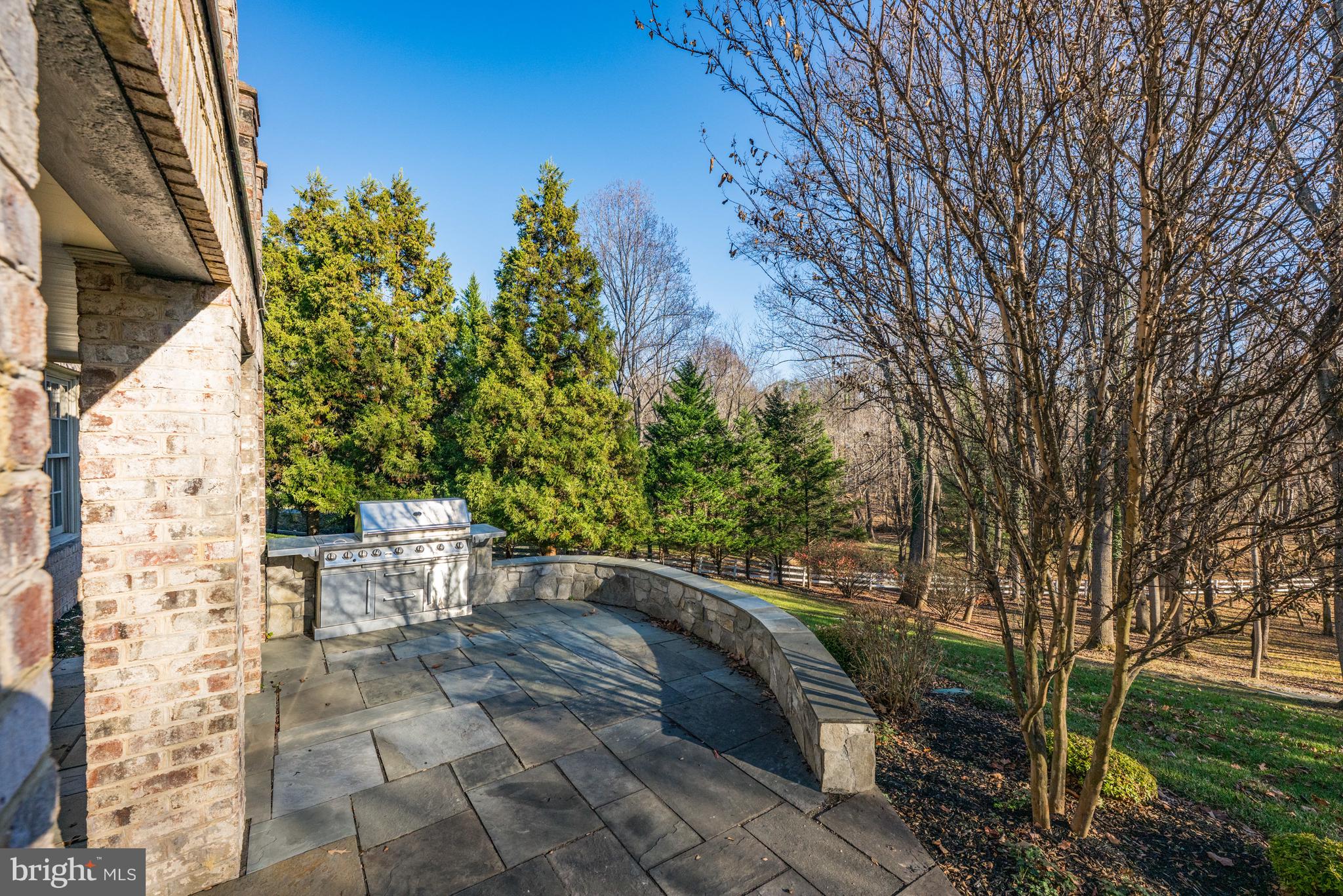 BULL RUN - Residential