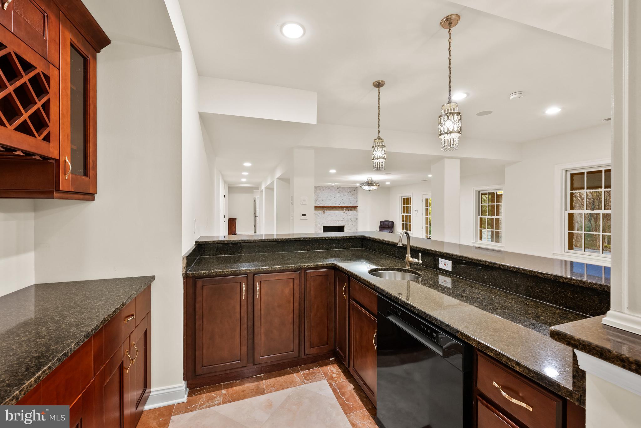 BULL RUN - Residential