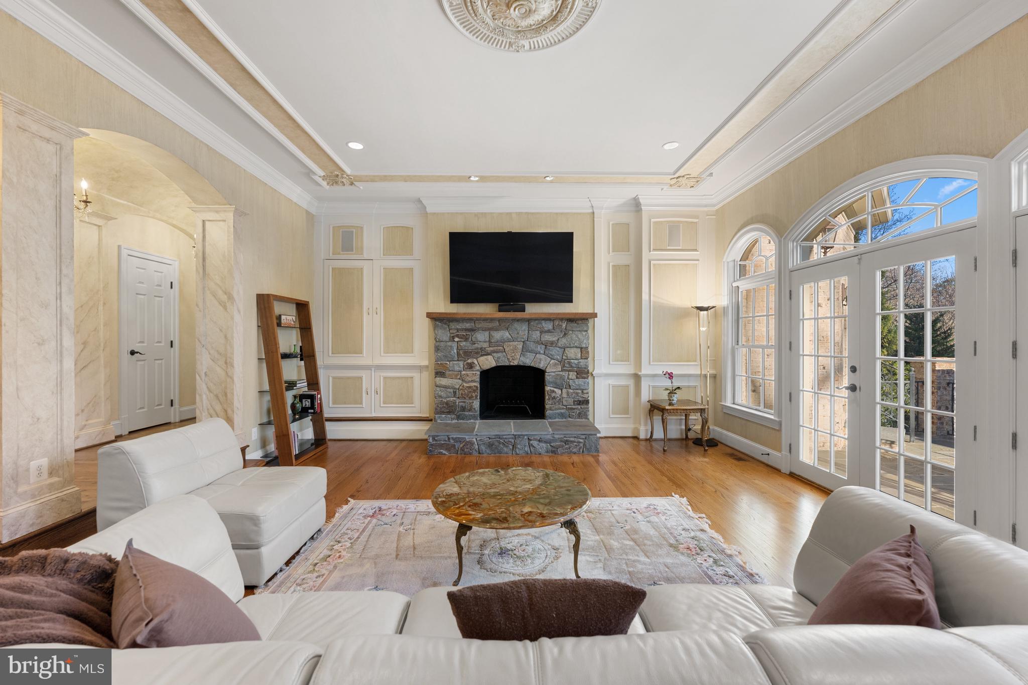 BULL RUN - Residential