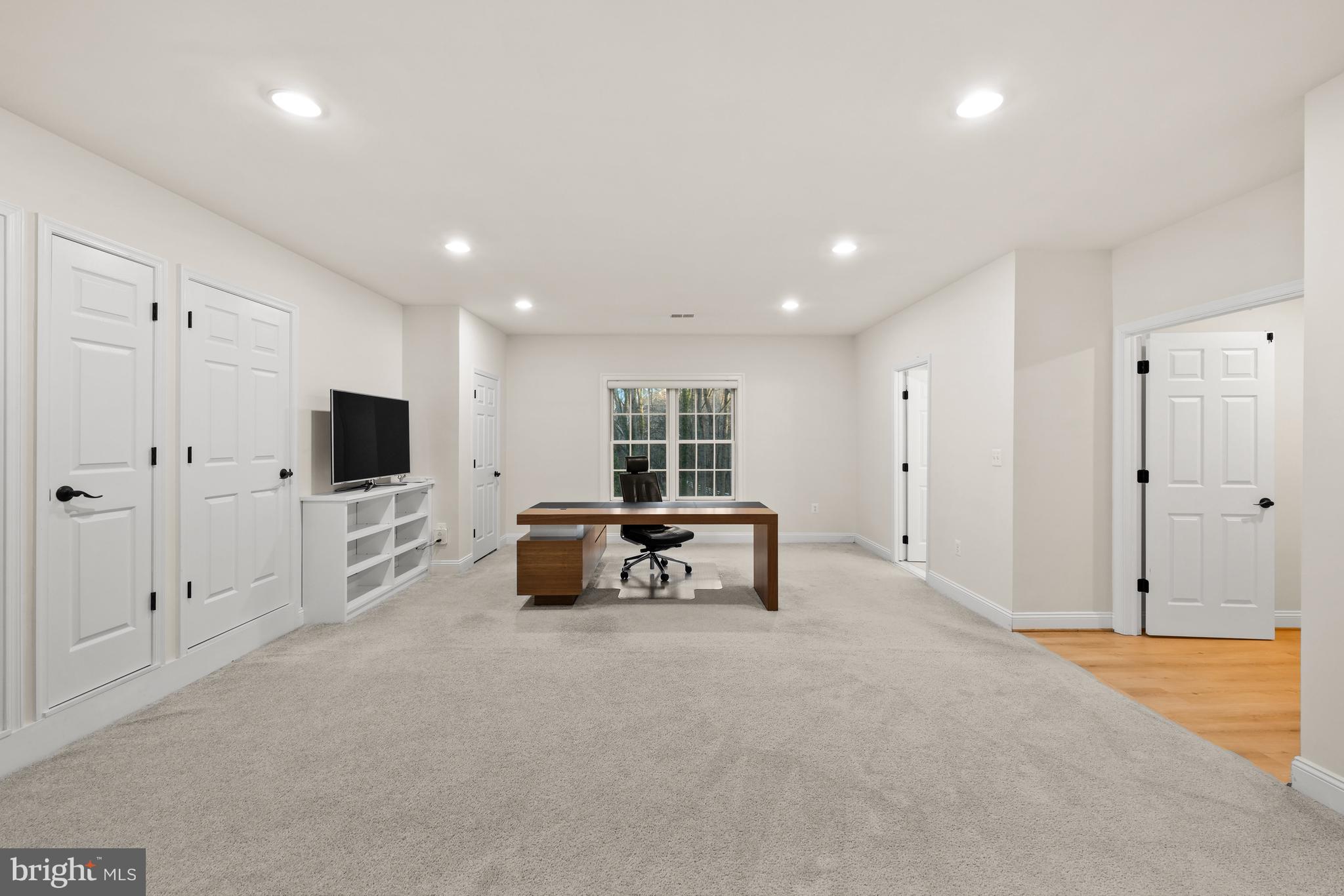 BULL RUN - Residential