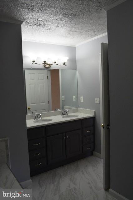 GREENMONT - Residential