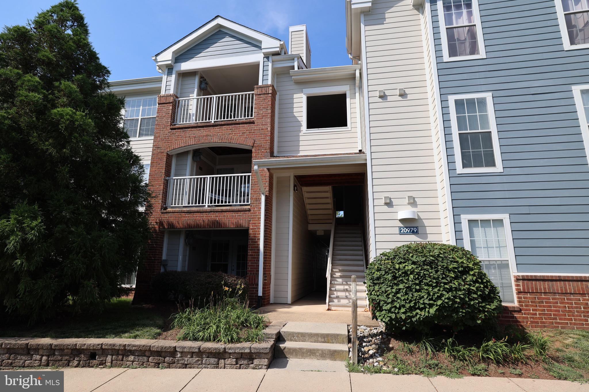 WESTMAREN CONDO - Residential Lease