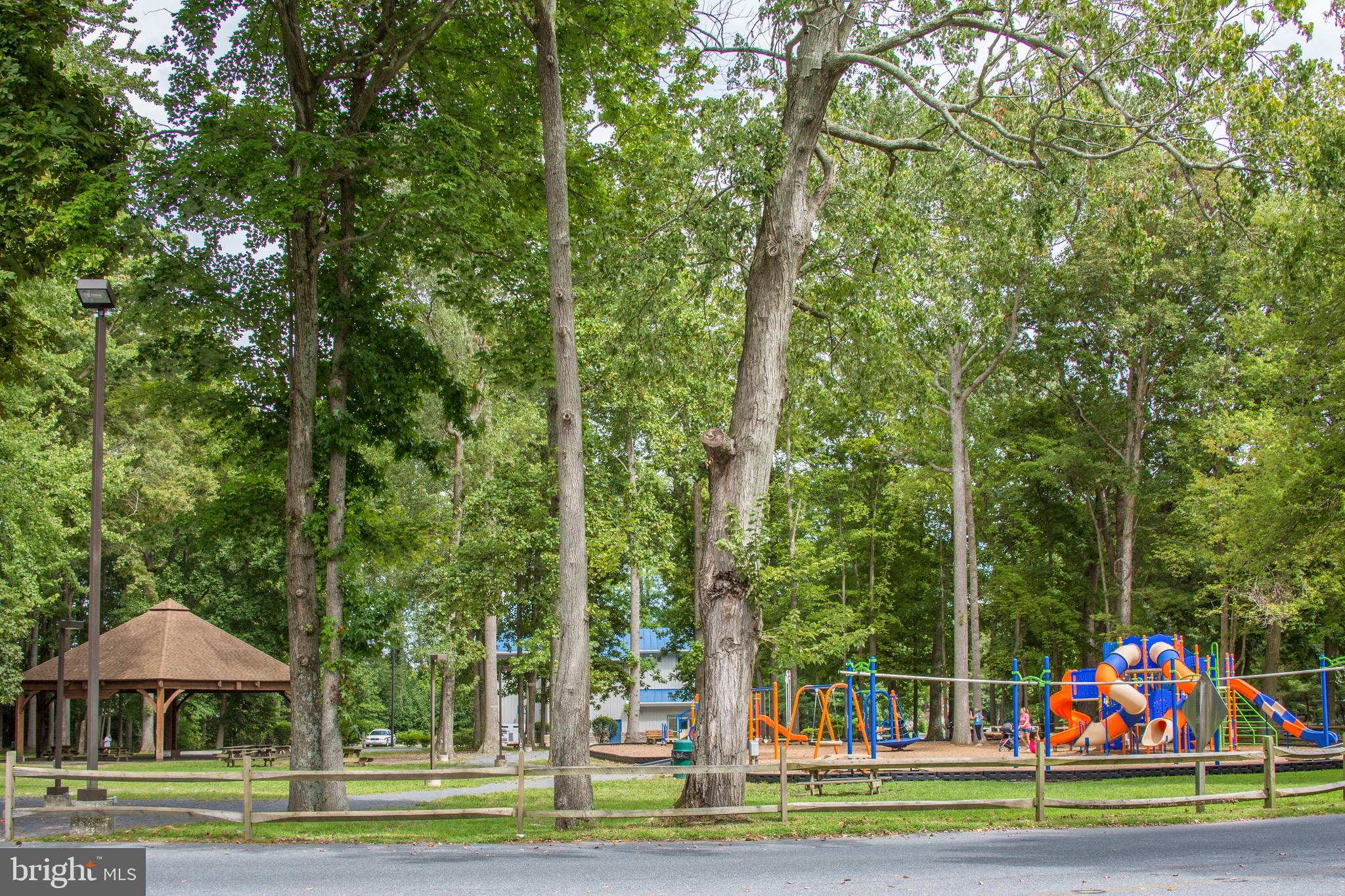 OCEAN PINES - BAY COLONY - Residential