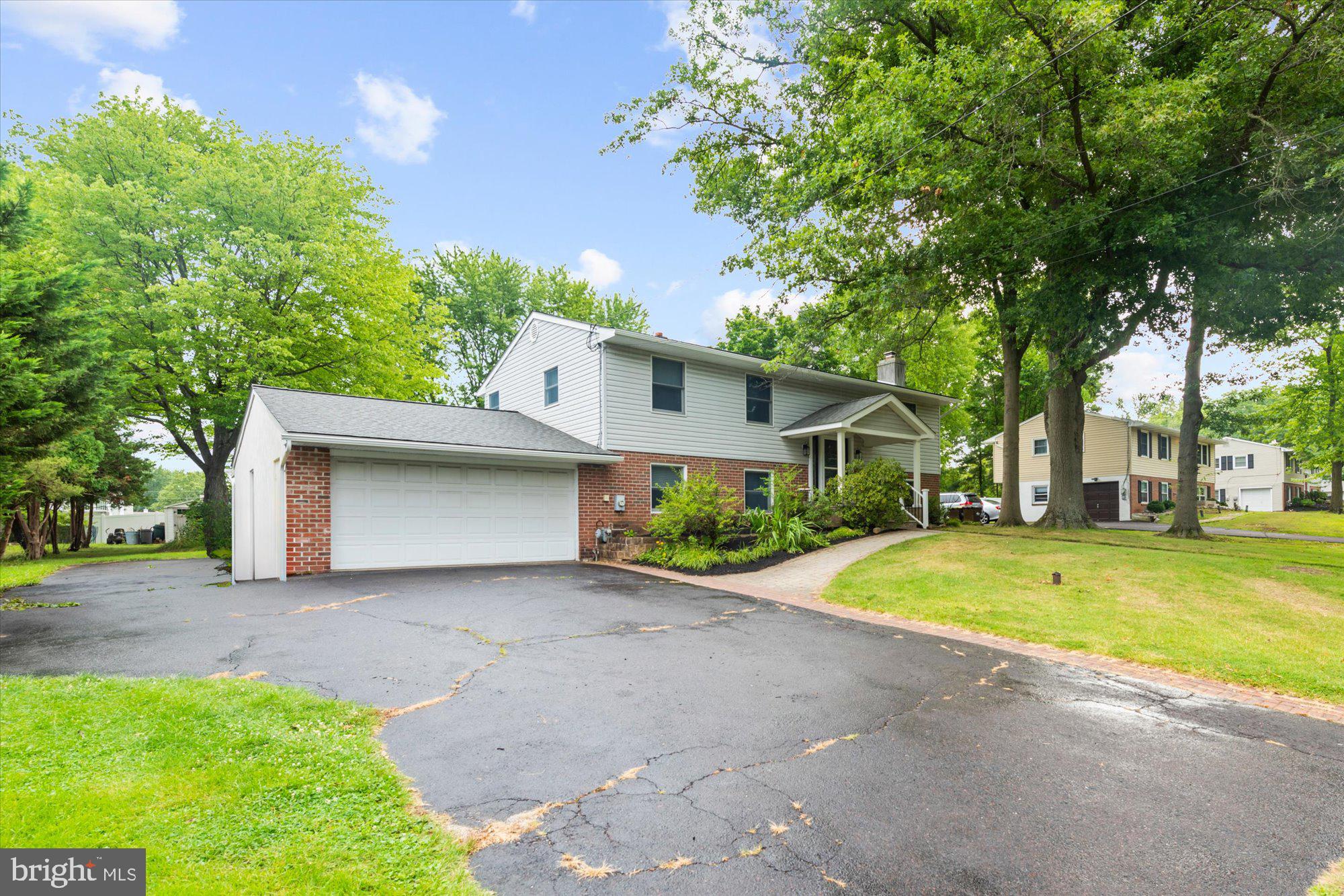 215 HANCOCK ROAD
