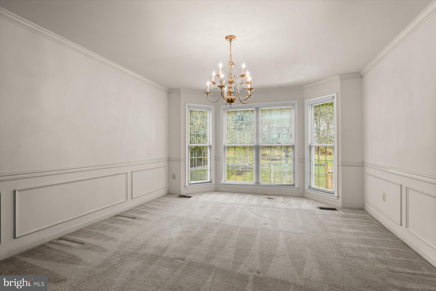 BURLEIGH MANOR - Residential