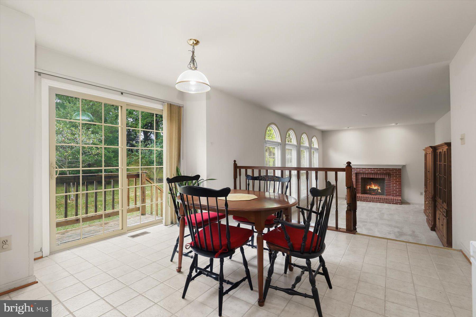 BURLEIGH MANOR - Residential