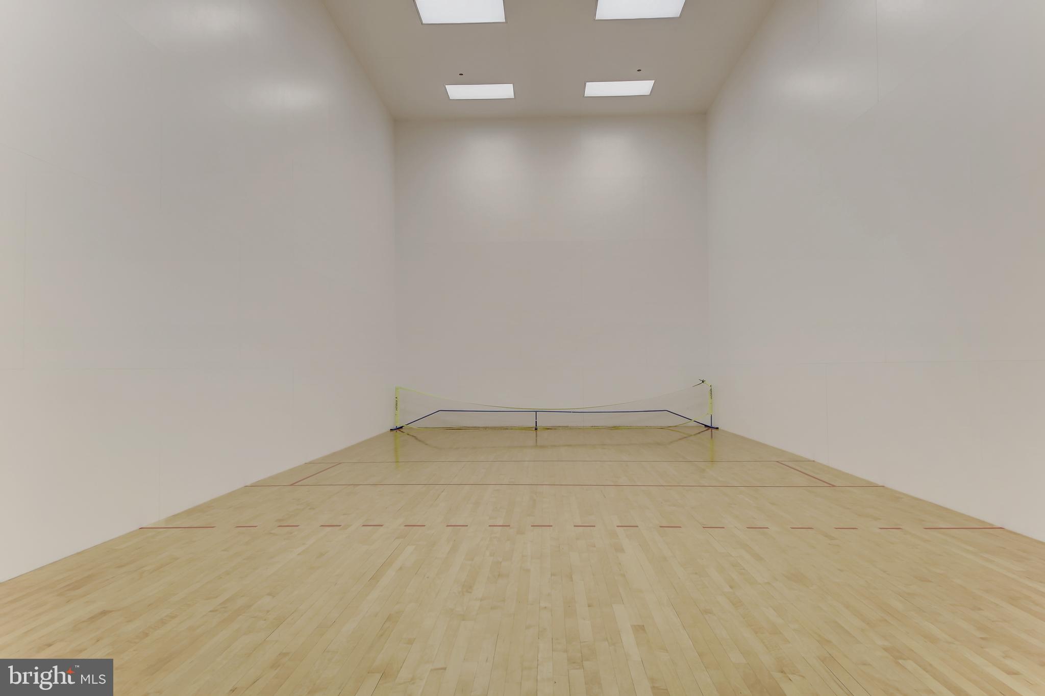 SOMERSET HOUSE - Residential